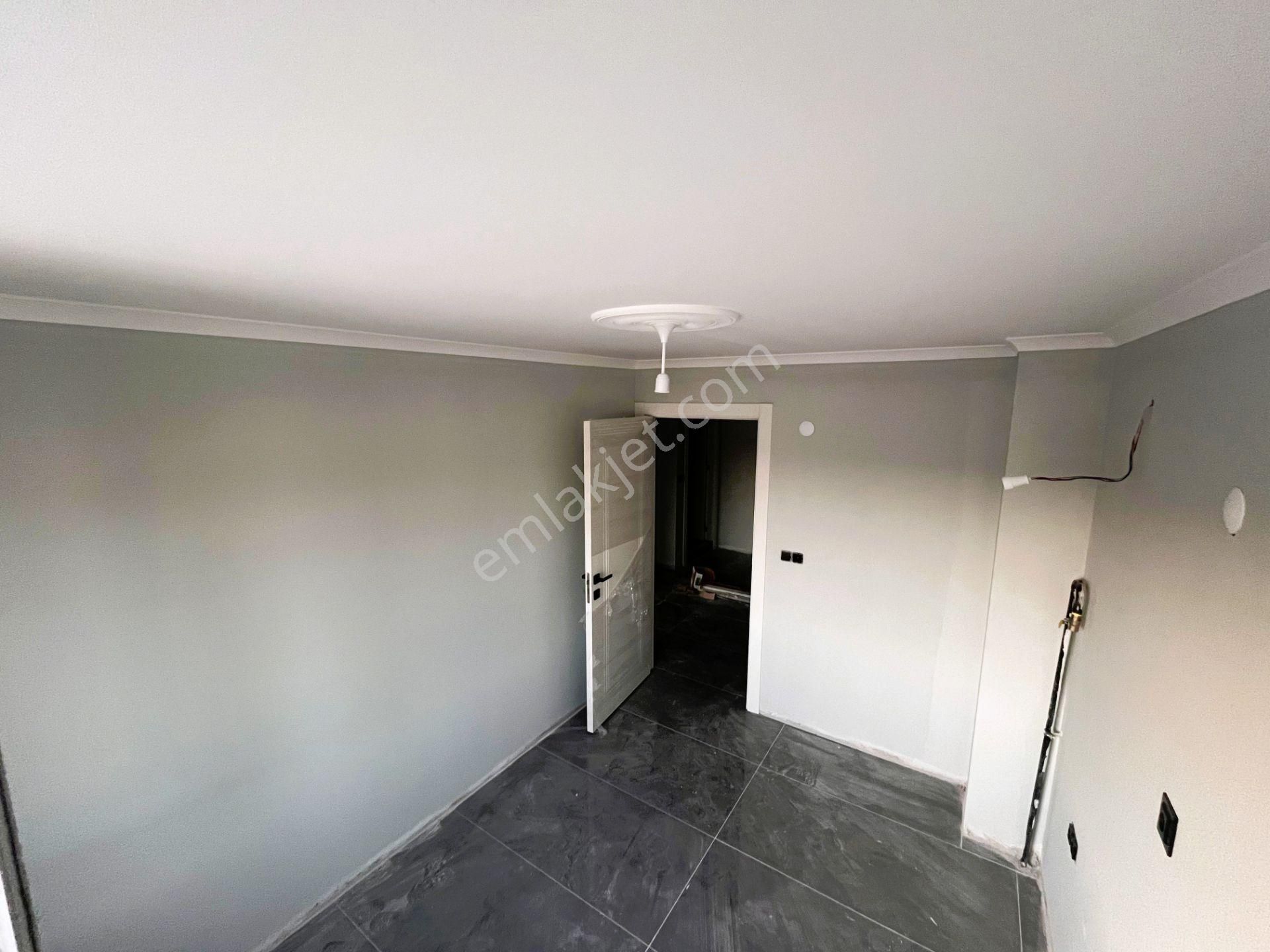 Eşref Dinçer'de Sıfır 5+1 Özel Yapım Dubleks Daire - Görsel 15