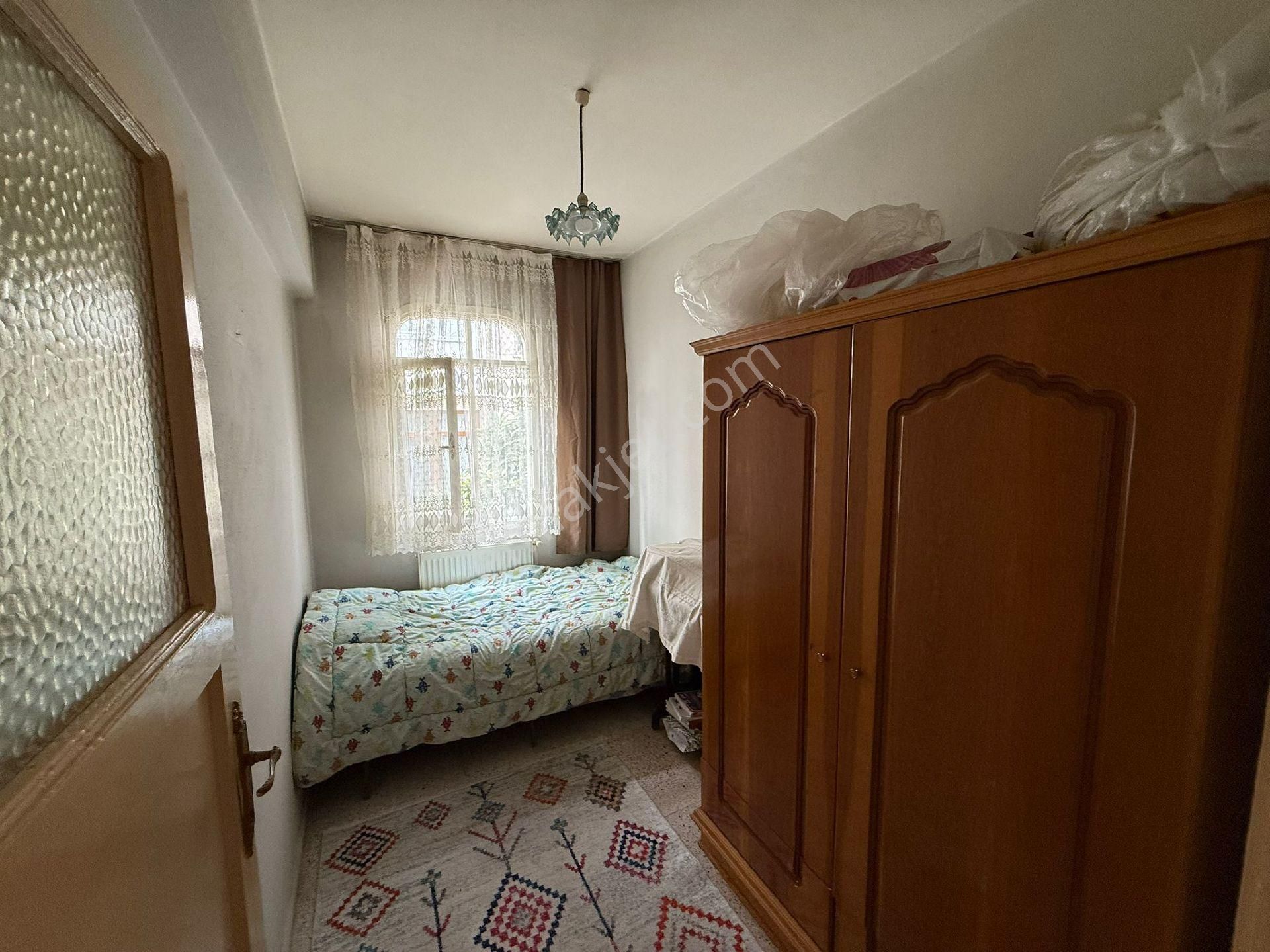 İzmir Buca Menderes Mah. ‼️menşüre Şanlı İlkokul 3+1 Kat 2 Daire Pazarlık Vardır - Görsel 5