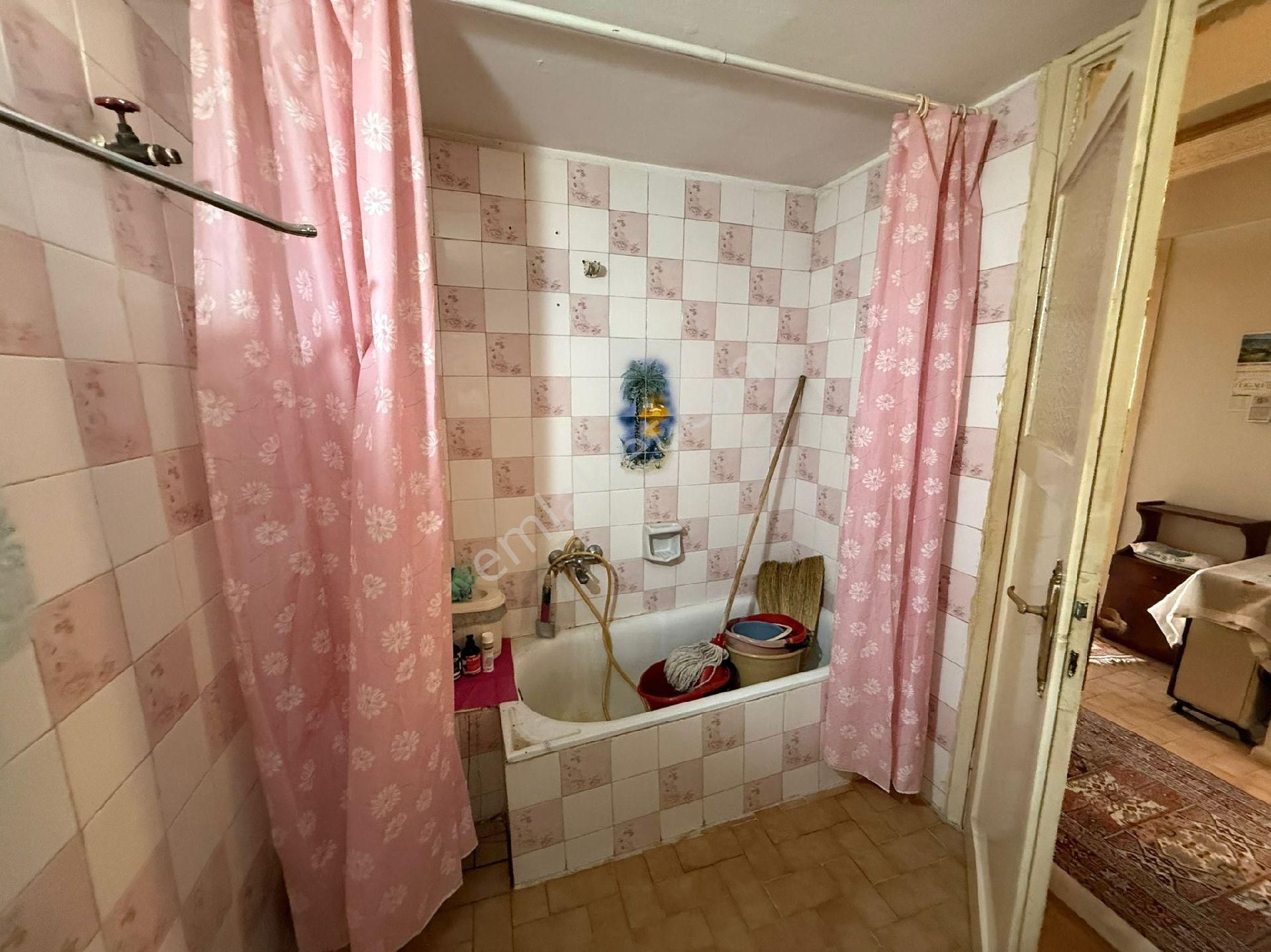 İzmir Buca Menderes Mah. ‼️menşüre Şanlı İlkokul 3+1 Kat 2 Daire Pazarlık Vardır - Görsel 12