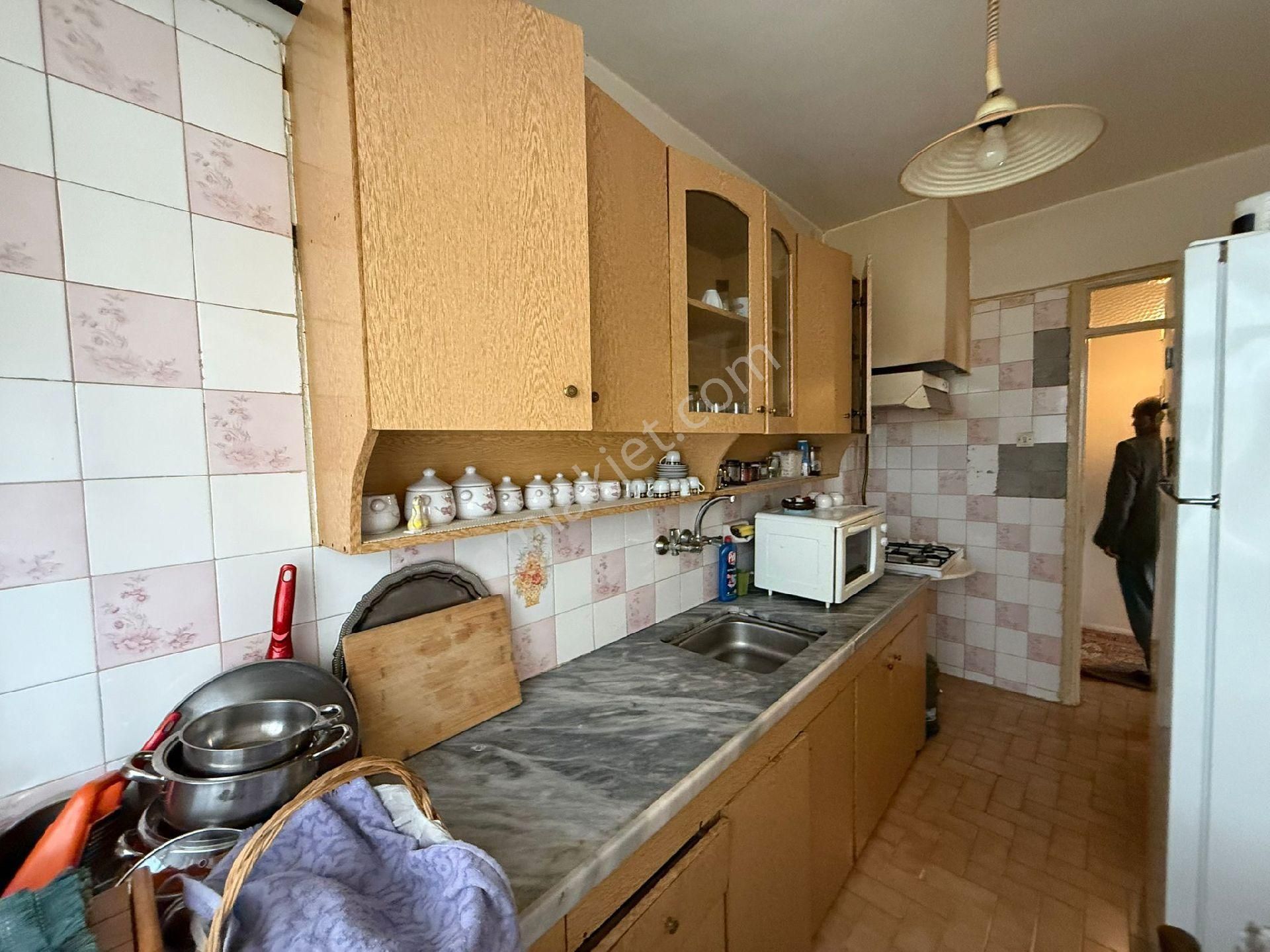 İzmir Buca Menderes Mah. ‼️menşüre Şanlı İlkokul 3+1 Kat 2 Daire Pazarlık Vardır - Görsel 2