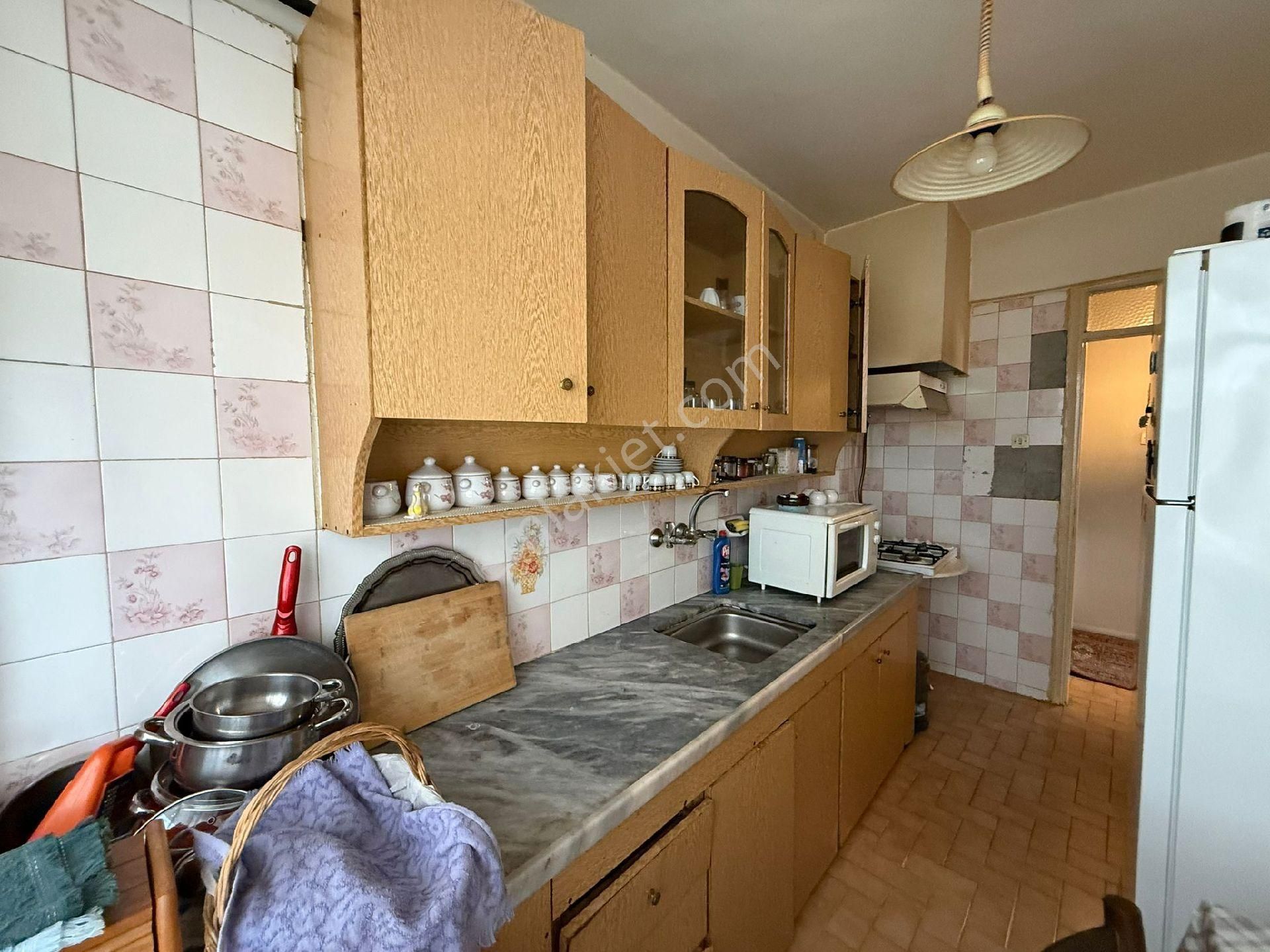 İzmir Buca Menderes Mah. ‼️menşüre Şanlı İlkokul 3+1 Kat 2 Daire Pazarlık Vardır - Görsel 3