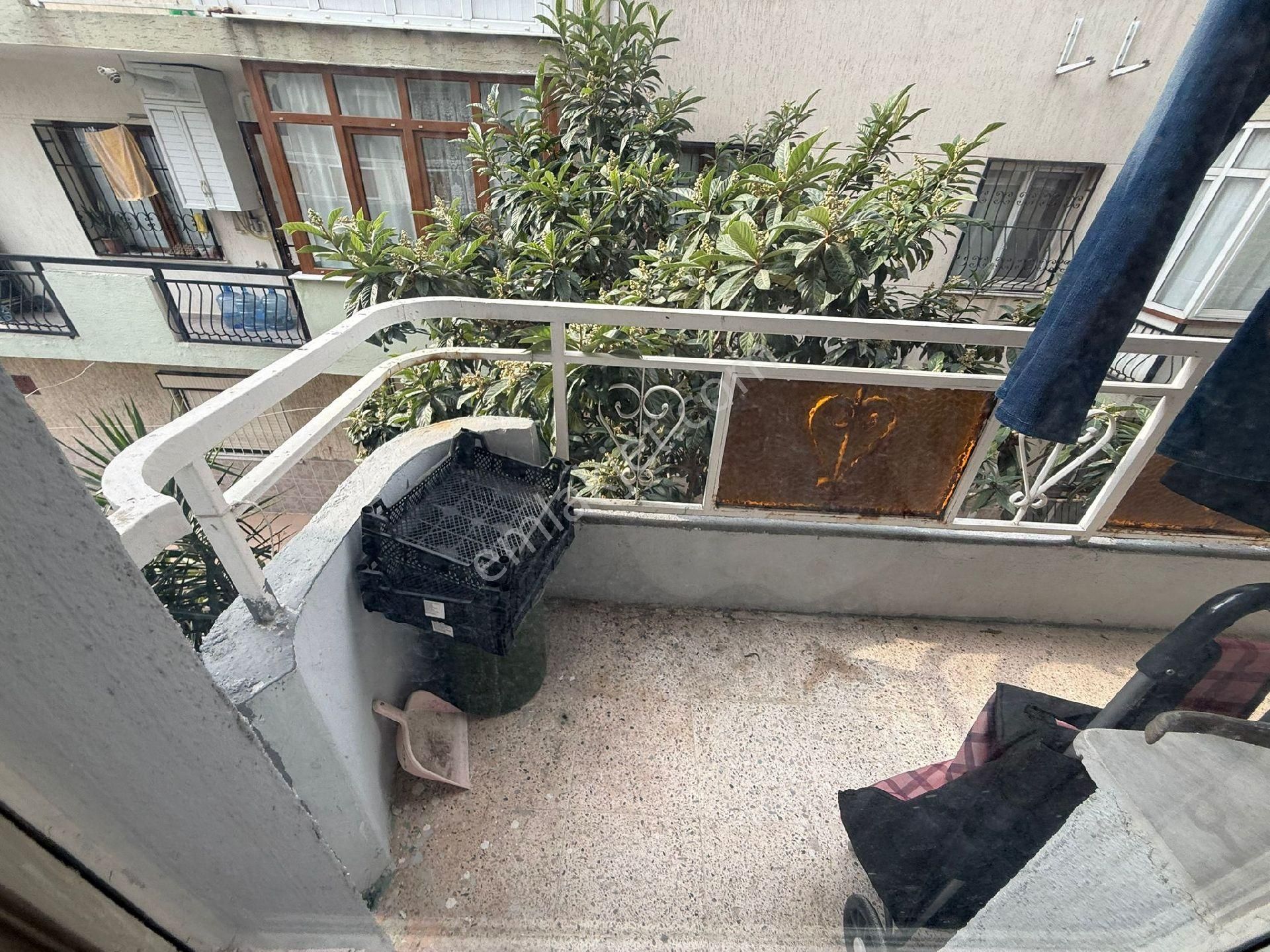 İzmir Buca Menderes Mah. ‼️menşüre Şanlı İlkokul 3+1 Kat 2 Daire Pazarlık Vardır - Görsel 13