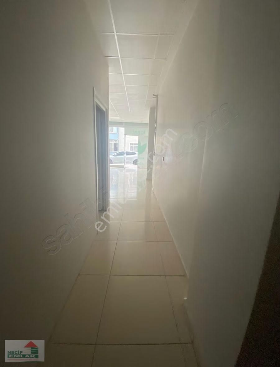 Necip Emlak 'tan Velibabada Kiralık Depolu Dükkan - Görsel 7