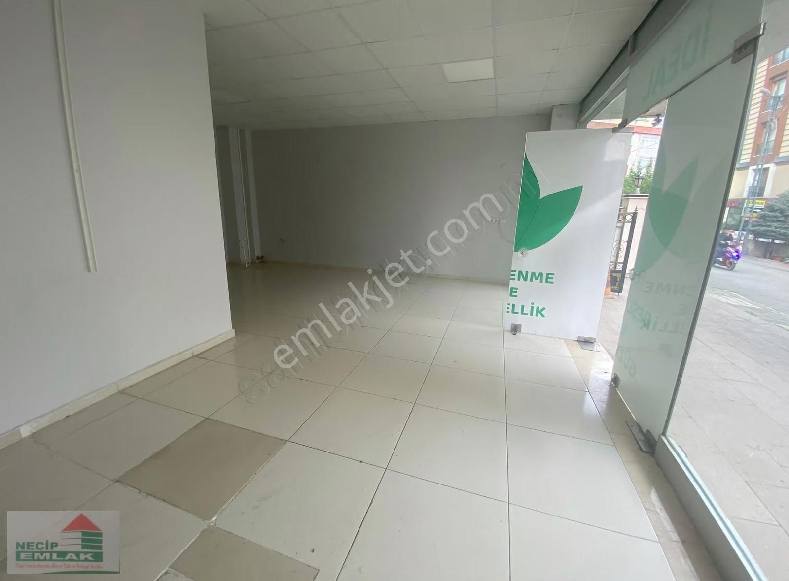 Necip Emlak 'tan Velibabada Kiralık Depolu Dükkan - Görsel 13