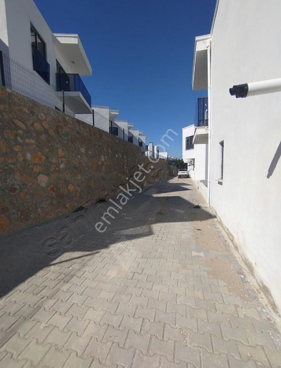 Çınarlı Eco Forest Sitesinde Son Köşe Müstakil 3+1 Villa - Görsel 2