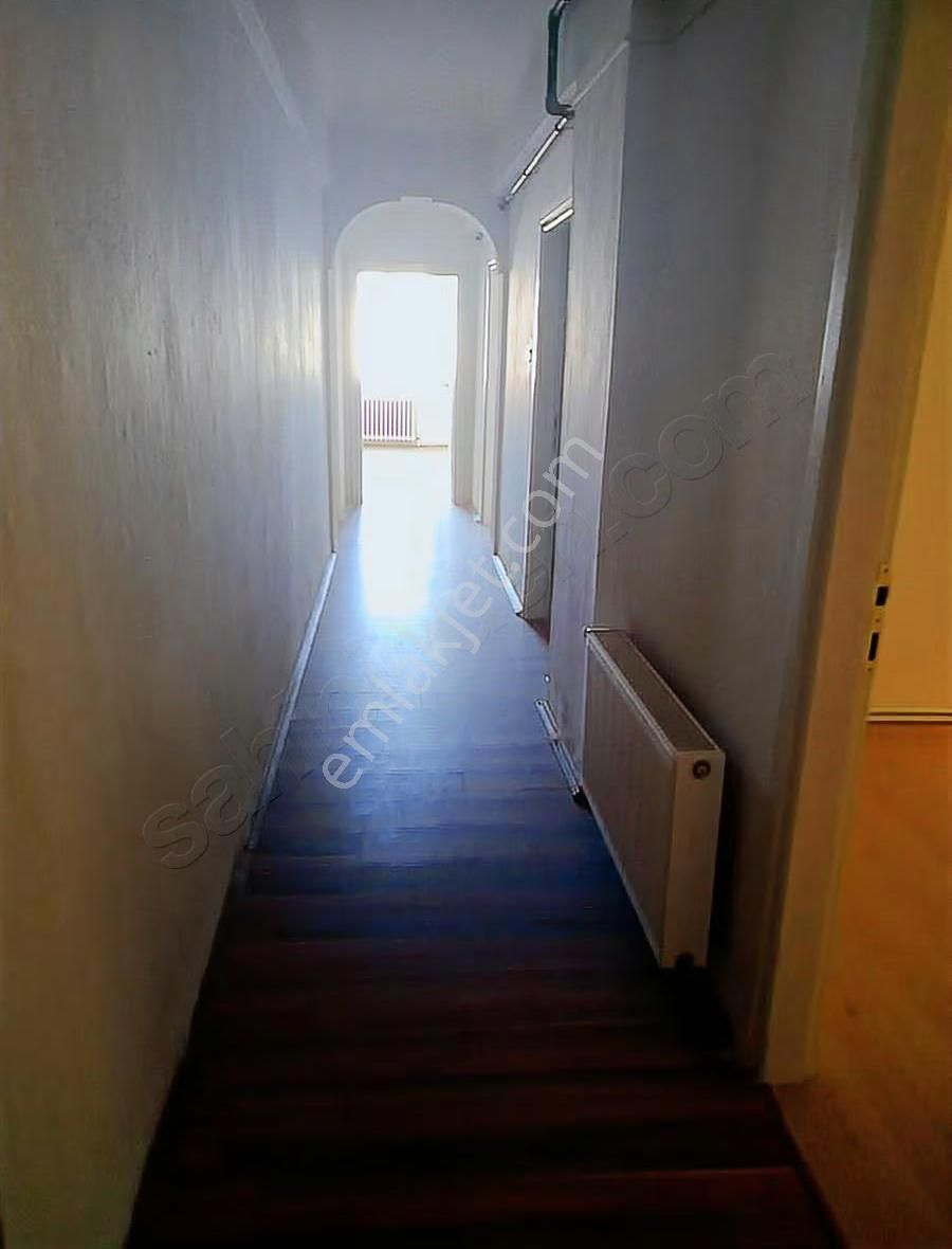 Lapseki Cadde Üzeri Geniş 3+1 Daire - Görsel 28