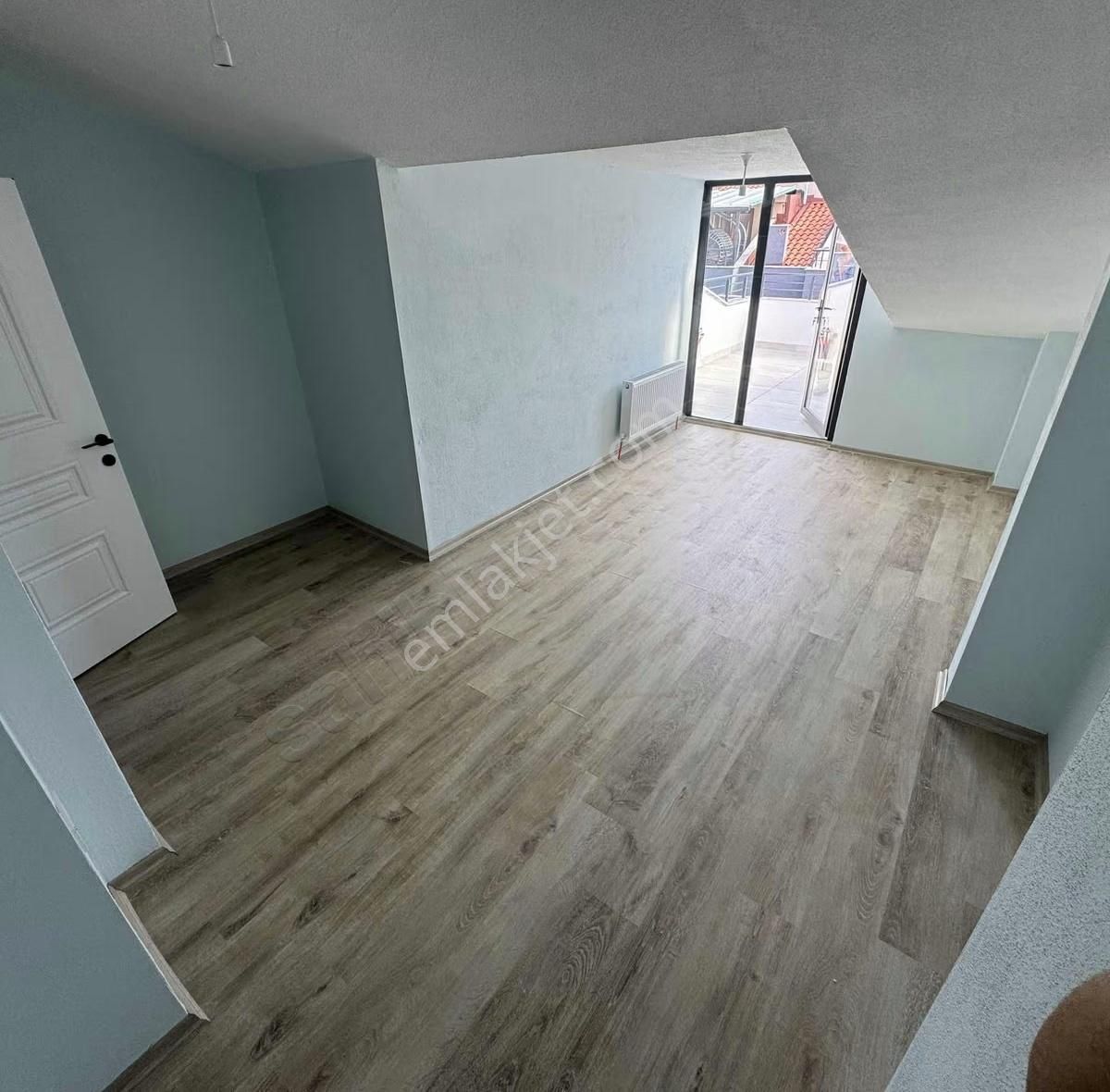 Çanakkale Yeni Kordon'da Sıfır Oturuma Hazır Dubleks 2+1 - Görsel 5