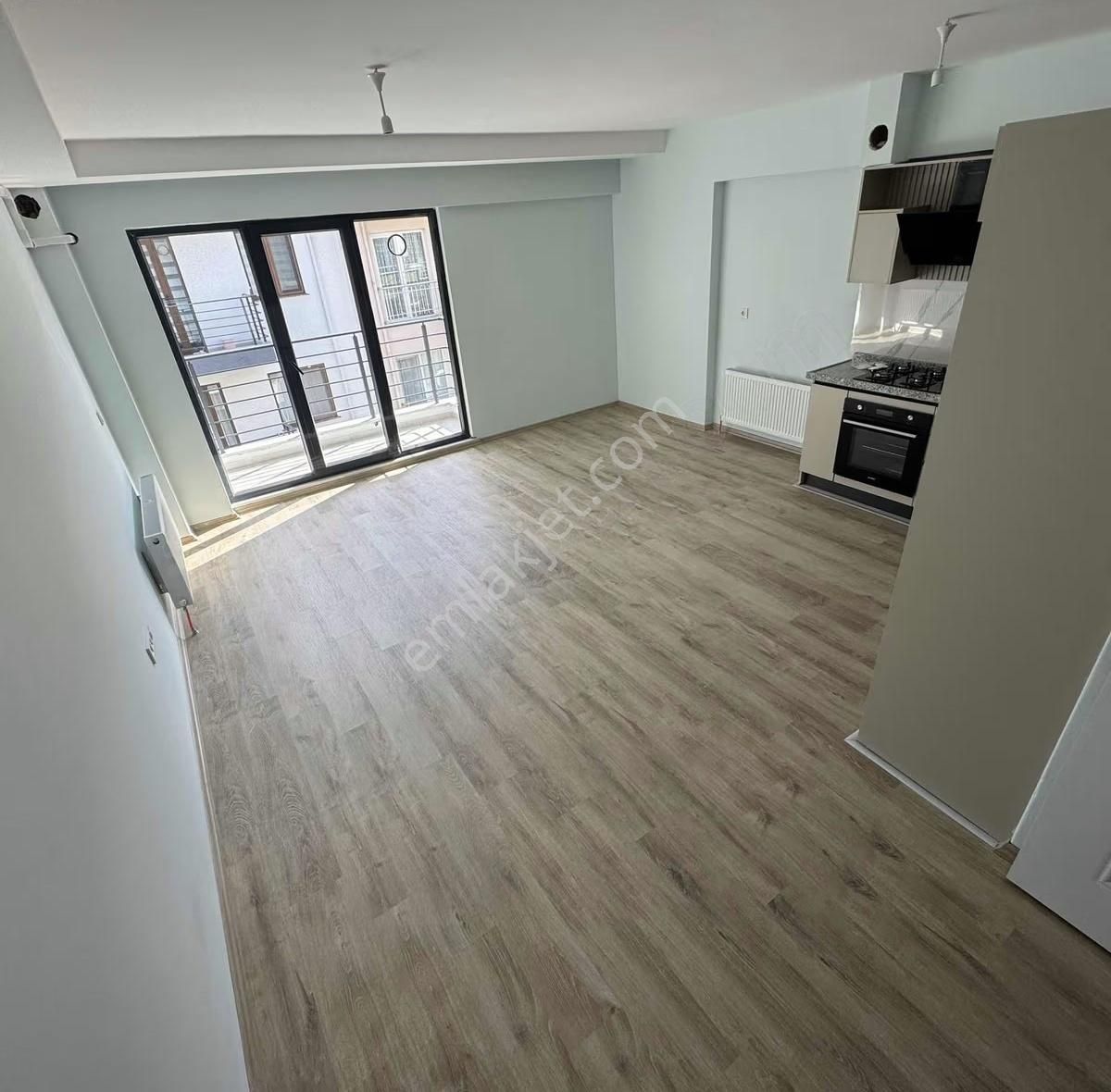 Çanakkale Yeni Kordon'da Sıfır Oturuma Hazır Dubleks 2+1 - Görsel 8