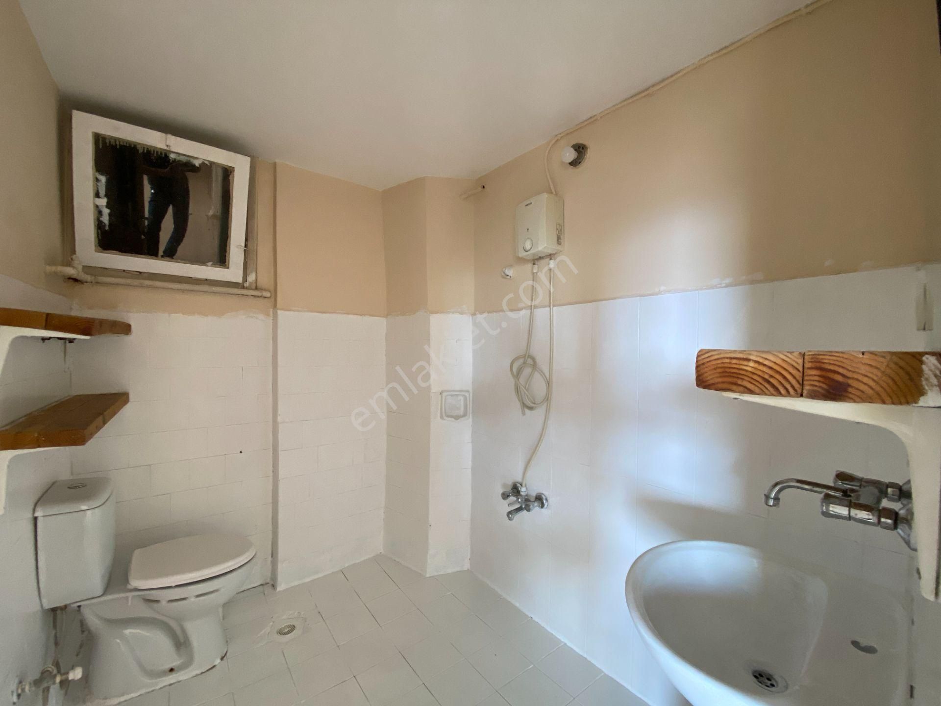 Işıklar Caddesinde Klimalı Ve Deniz Manzaralı Daire/ofis - Görsel 16