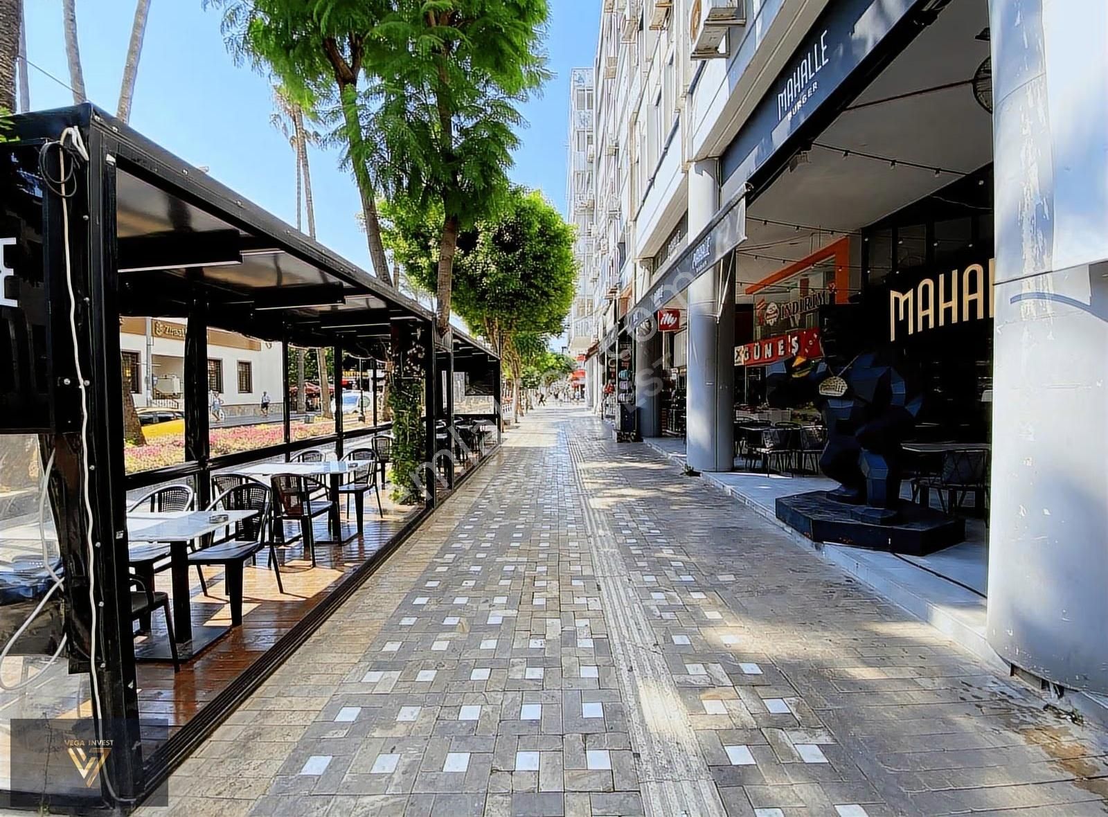 Işıklar Caddesinde Klimalı Ve Deniz Manzaralı Daire/ofis - Görsel 23