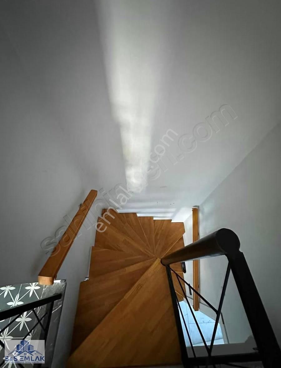 S&s Emlakdan Ayvalık Sarımsaklıda Satılık 3+1 Ters Dubleks Daire - Görsel 3