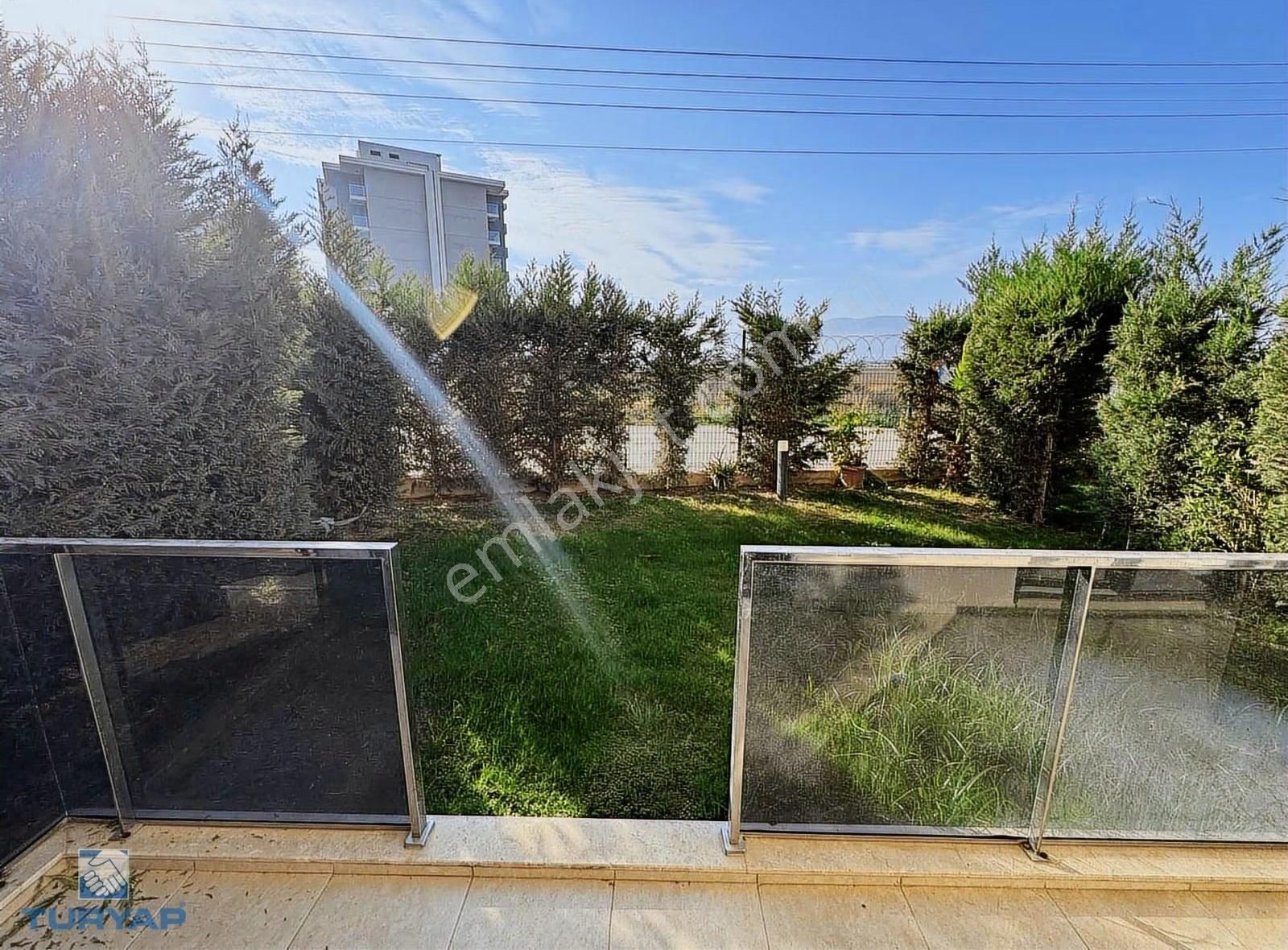 Torbalı Da Havuzlu Güvenlikli Sitede Satılık Bahçeli 1+1 Daire - Görsel 4