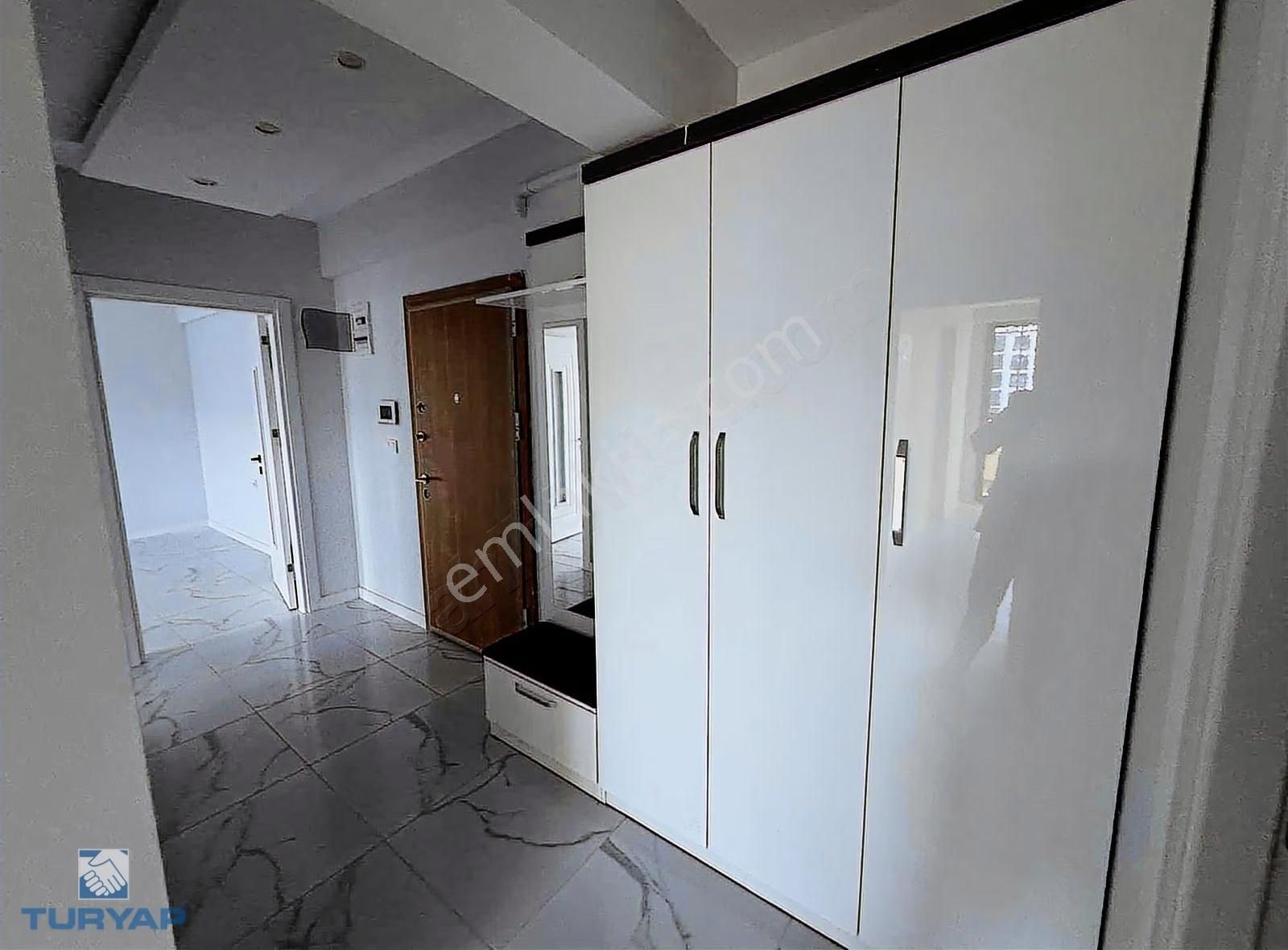 Torbalı Da Merkezi Konumda Site İçi Kiralık 2+1 Daire - Görsel 3