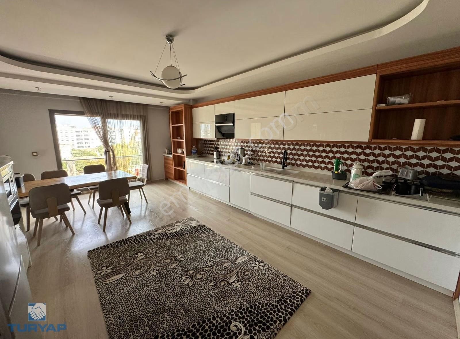 Torbalı'da Ekinci Urla Evleri Sitesinde Satılık Ultra Lüks Daire - Görsel 12