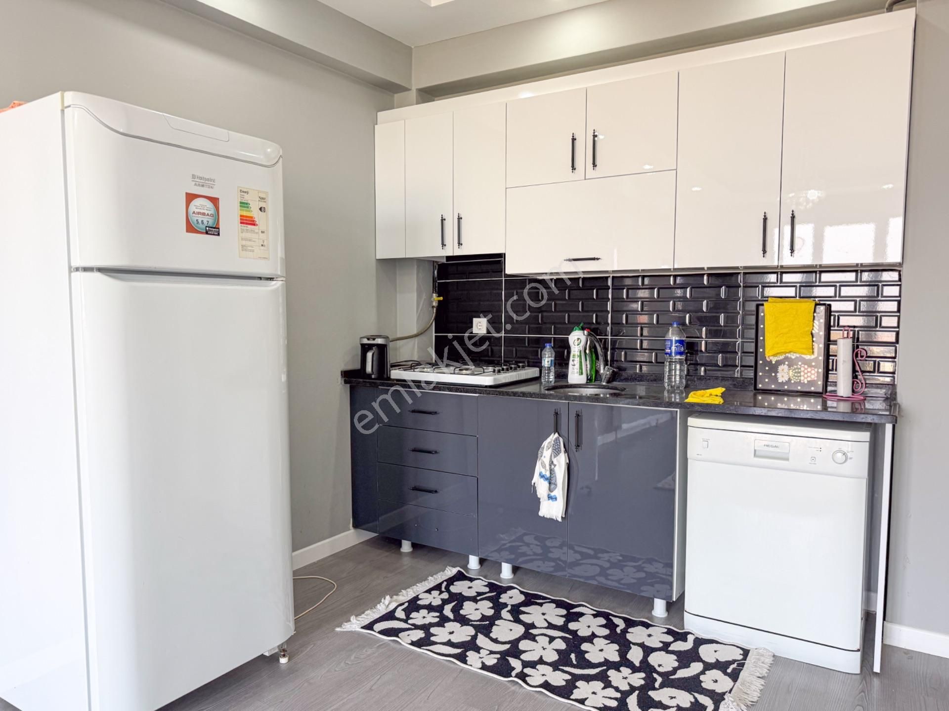 Kumbağ'da Ana Cadde Üzerinde Geniş Ve Ferah 2+1 Satılık Daire - Görsel 13