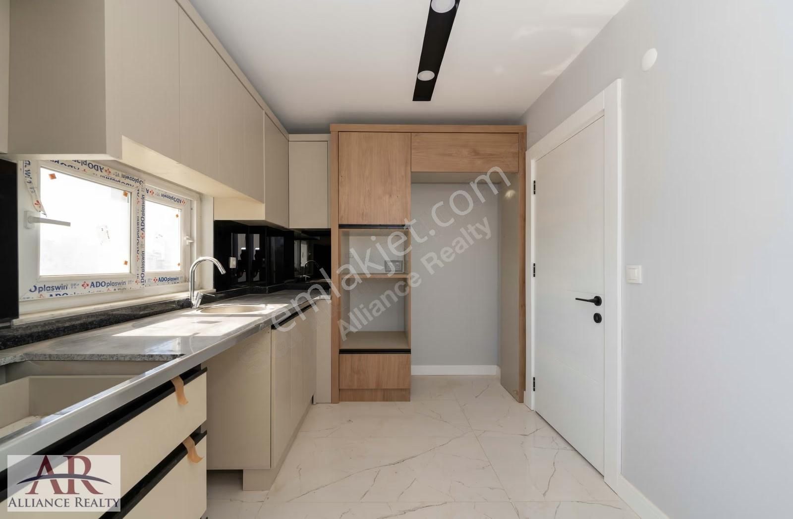 Bahçeyaka'da Yeni Binada 2+1 Arakat Panjur+havuz+asansör - Görsel 3