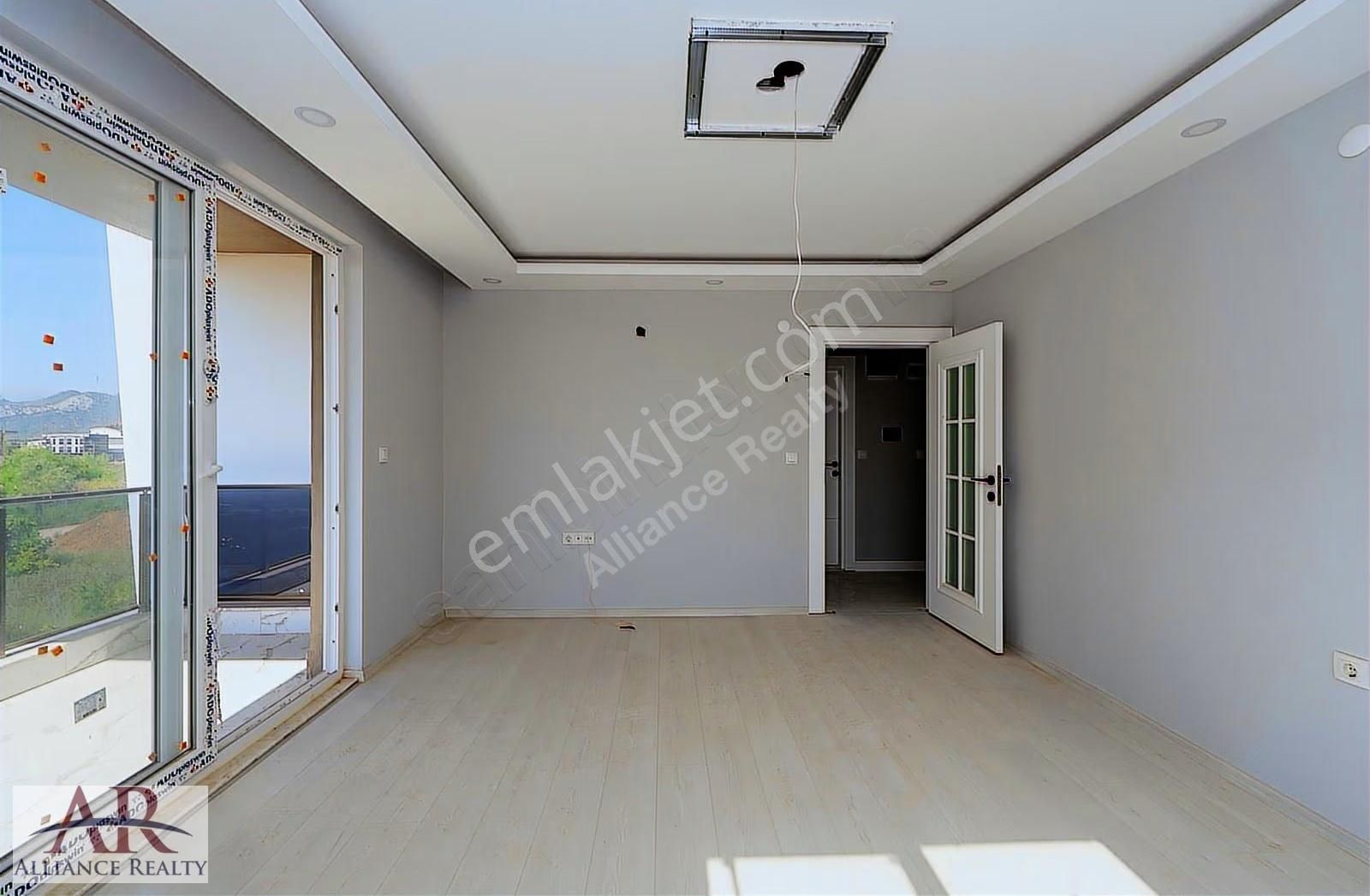 Bahçeyaka'da Yeni Binada 2+1 Arakat Panjur+havuz+asansör - Görsel 6