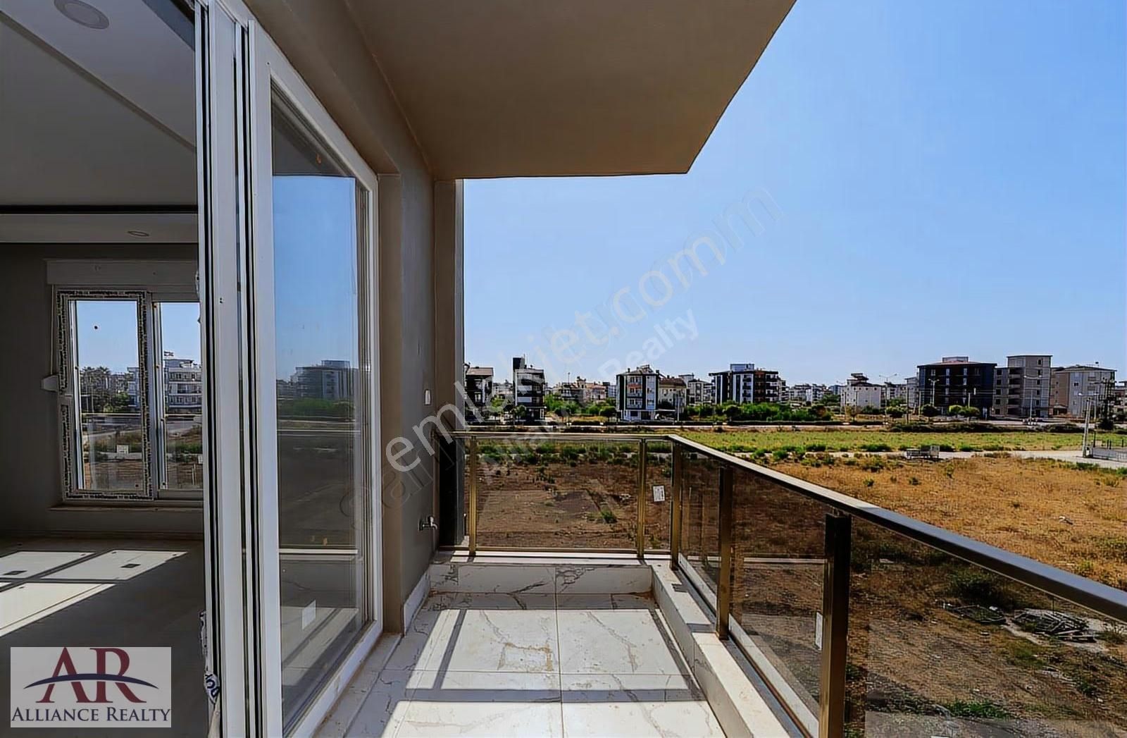 Bahçeyaka'da Yeni Binada 2+1 Arakat Panjur+havuz+asansör - Görsel 13