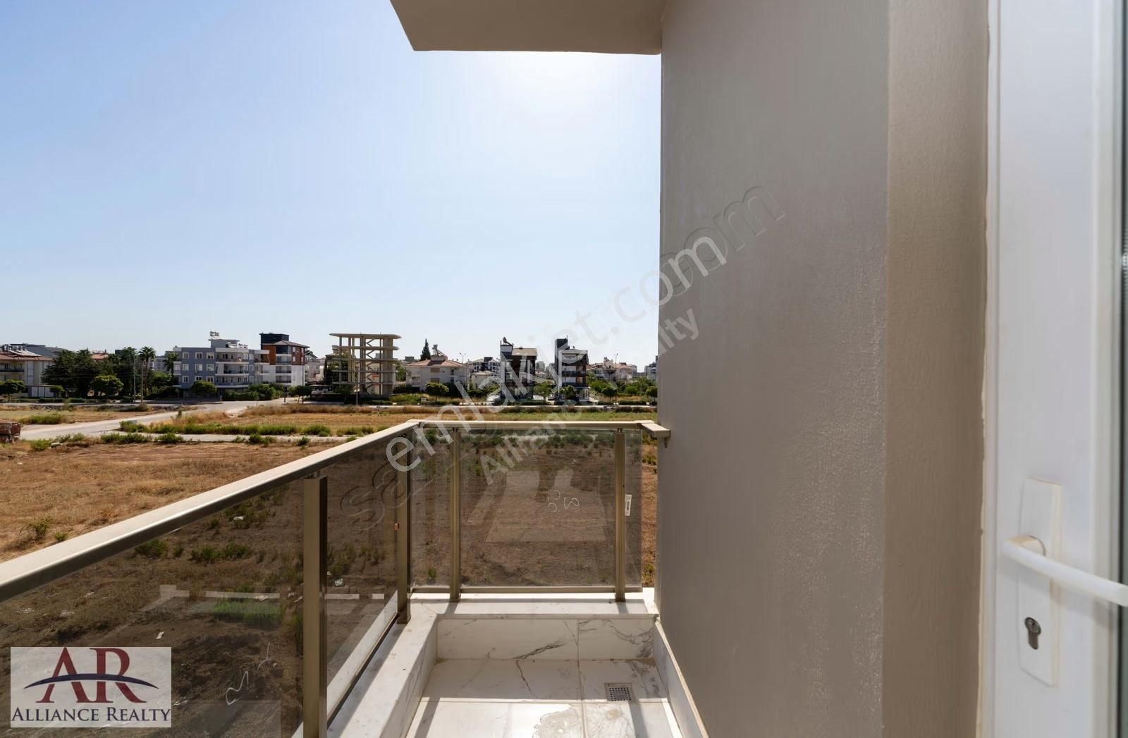 Bahçeyaka'da Yeni Binada 2+1 Arakat Panjur+havuz+asansör - Görsel 28