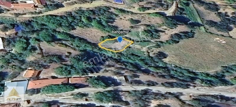 Bergama Karalar Köyünde Tam Bir Hobi Bahçesi