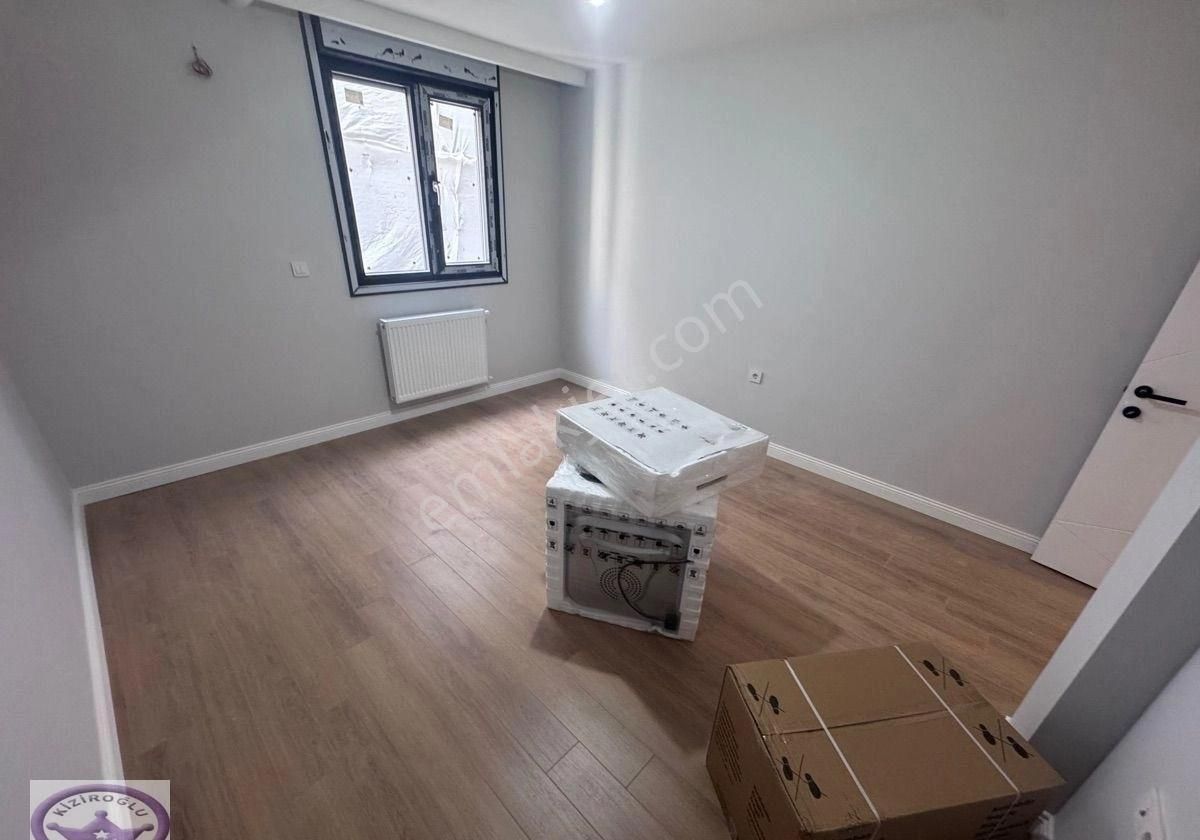 Sahile Ve Marmaray Durağına Yakın 2 Wc Kapalı Garajlı Sıfır 3+1 - Görsel 12