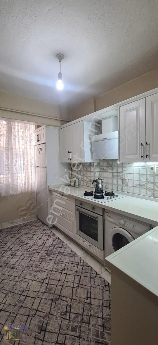 İnegöl Merkezde Satılık 2+1 Ara Kat Daire - Görsel 5