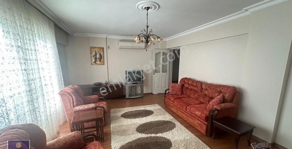 Güzelhisar Mahallesi Eşyalı Kiralık 3+1 Daire - Görsel 13