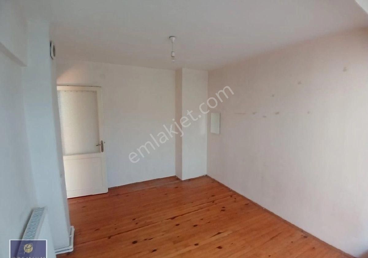 Güzelhisar'da Adnan Menderes Bulvarı'na 30 Metre Kiralık Doğalgazlı 3+1 !!!! - Görsel 18