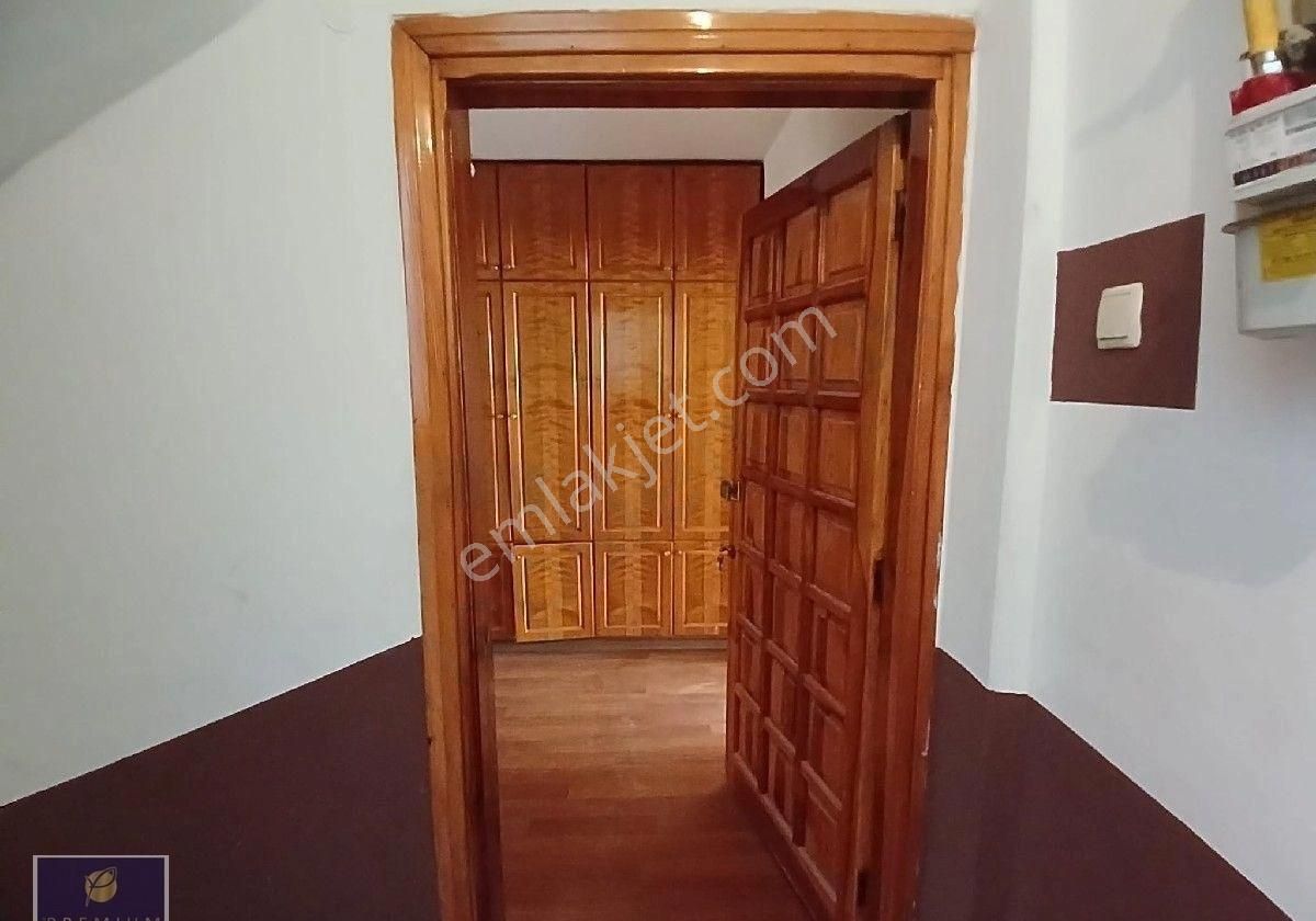 Güzelhisar'da Adnan Menderes Bulvarı'na 30 Metre Kiralık Doğalgazlı 3+1 !!!! - Görsel 31