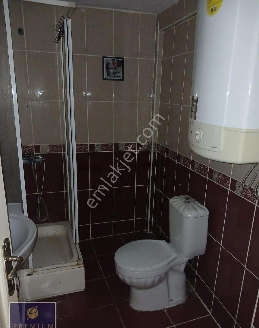 Güzelhisar'da Adnan Menderes Bulvarı'na 30 Metre Kiralık Doğalgazlı 3+1 !!!! - Görsel 7