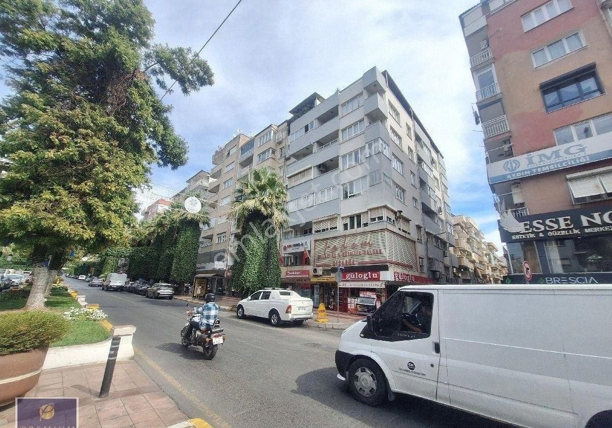 Adnan Mebderes Bulvarın'da Köşe Konumlu Satılık Daire - Görsel 25