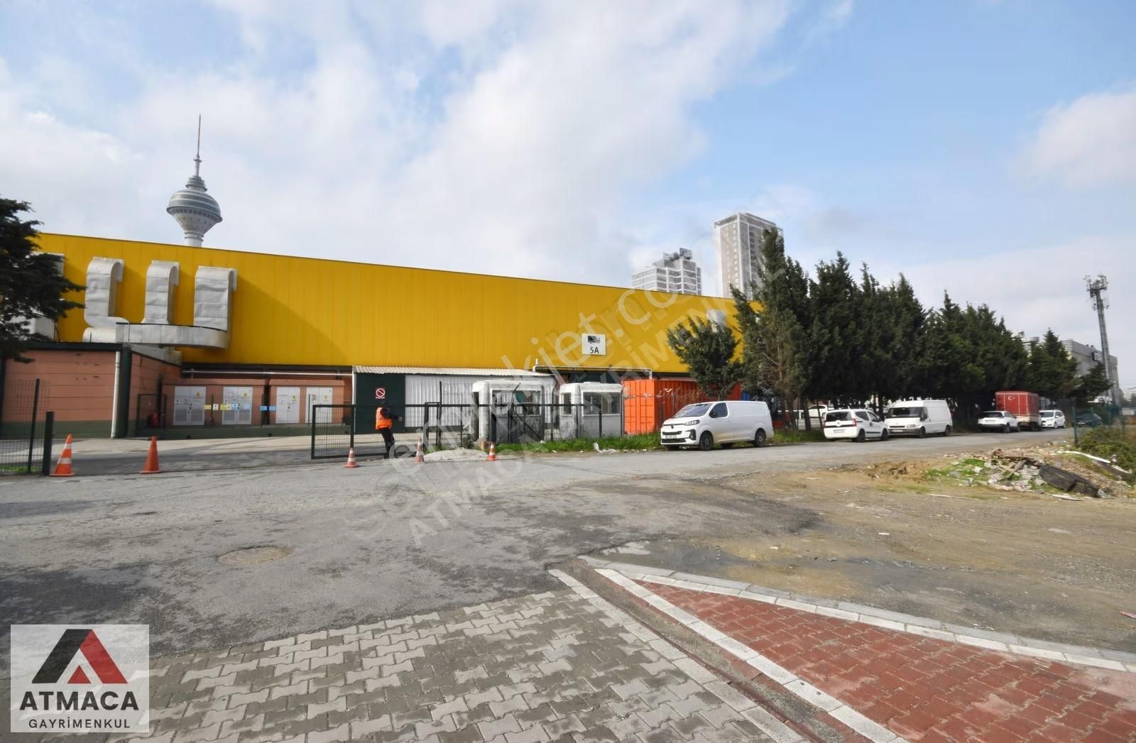 Gökevler'de Tüyap Fuar Merkezinin Arkası Kiralık İş Yeri - Görsel 9