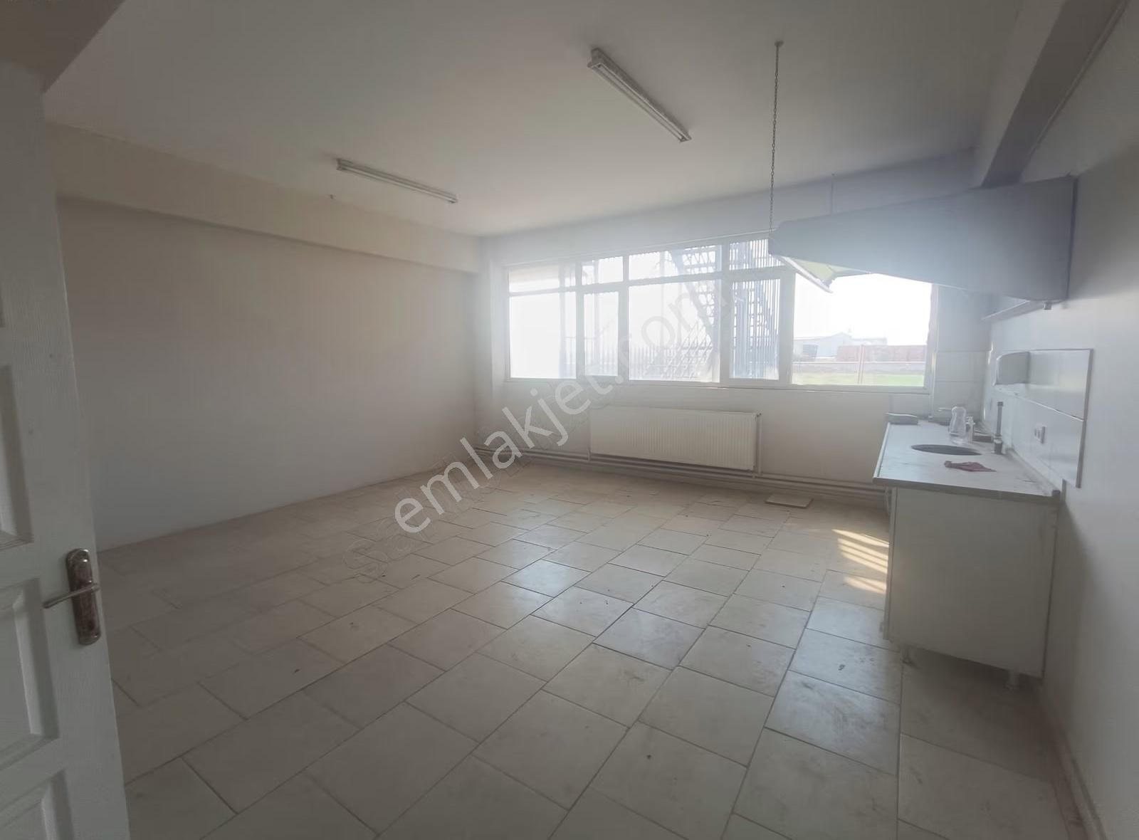 İzmir-ankara Yoluna Cepheli Kiralık İşyeri - Görsel 26