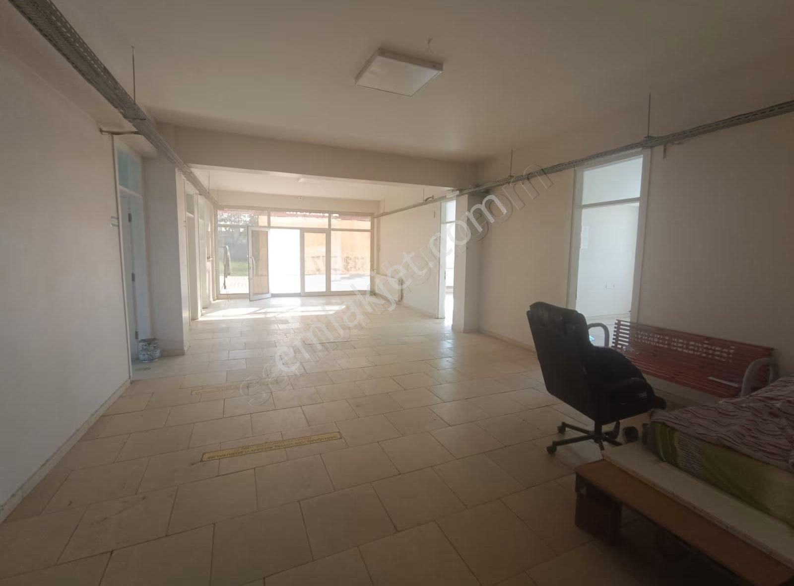 İzmir-ankara Yoluna Cepheli Kiralık İşyeri - Görsel 31