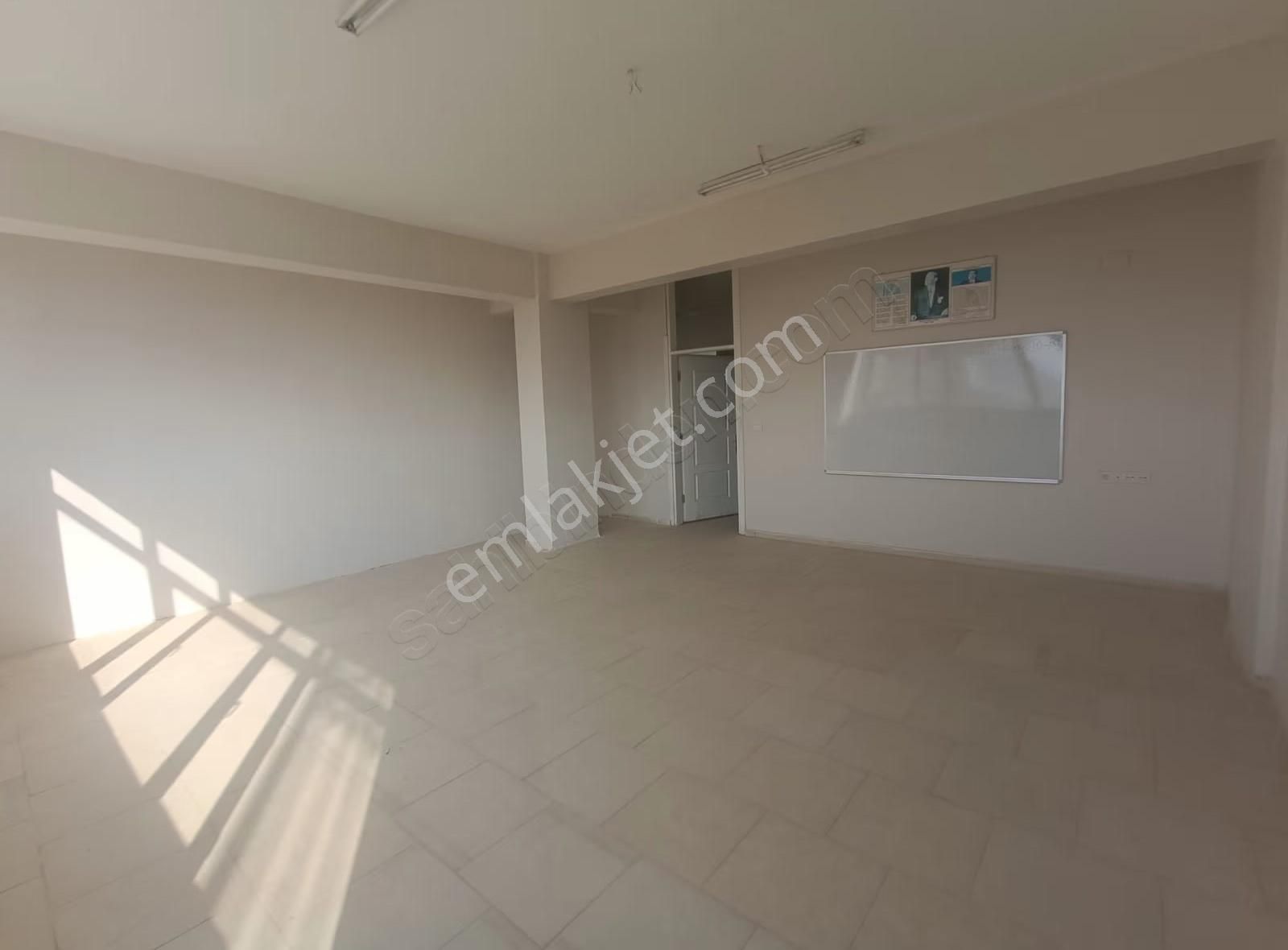 İzmir-ankara Yoluna Cepheli Kiralık İşyeri - Görsel 29