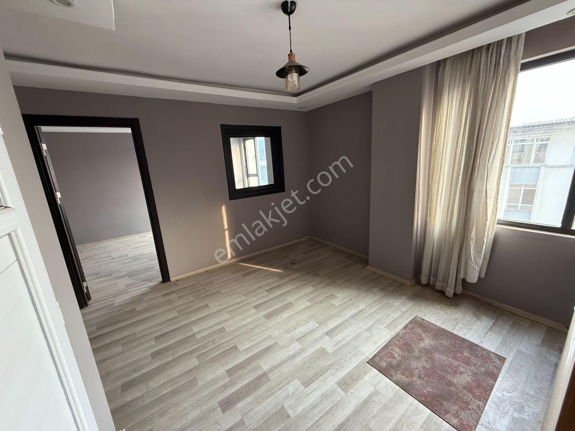 Çarşı Merkez'de Kotçu Münir Karşısı 1+1 Satılık Ofis İşyeri - Görsel 10