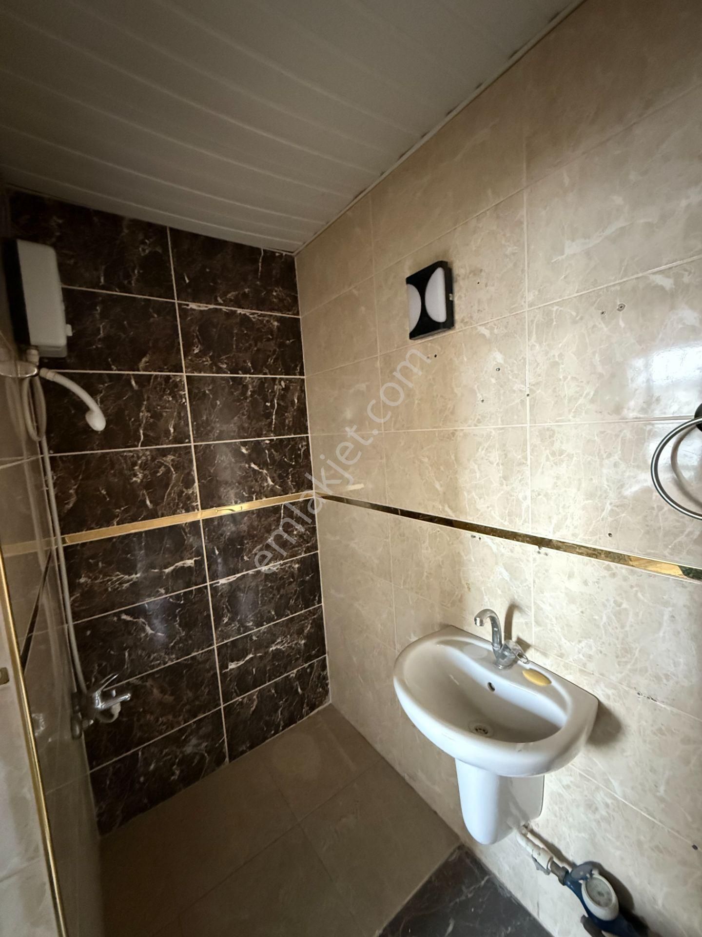 Çarşı Merkez'de Kotçu Münir Karşısı 1+1 Satılık Ofis İşyeri - Görsel 17