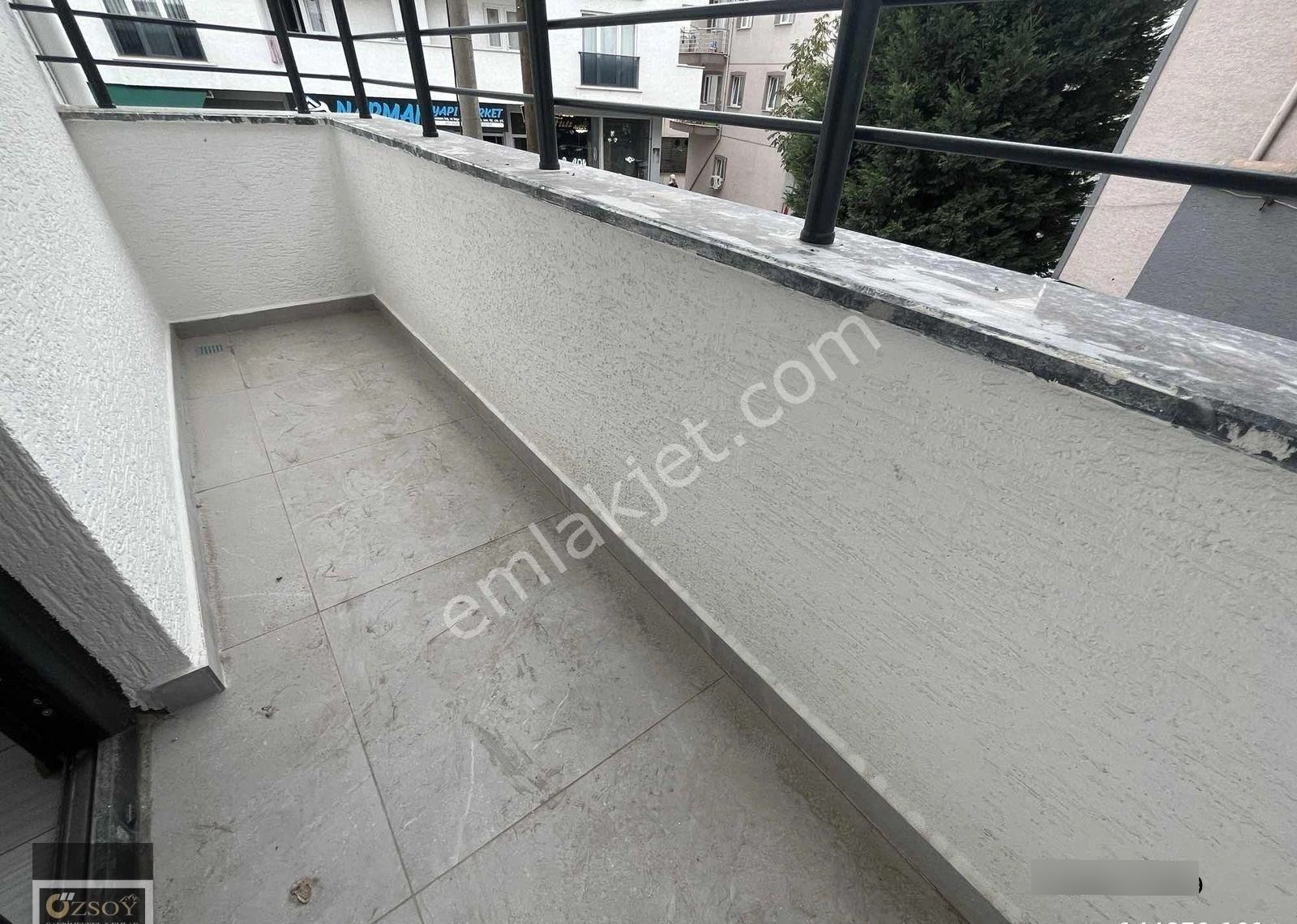 Çayırova Atatürk Mahallesinde Satılık 2+1 Asansörlü Daire