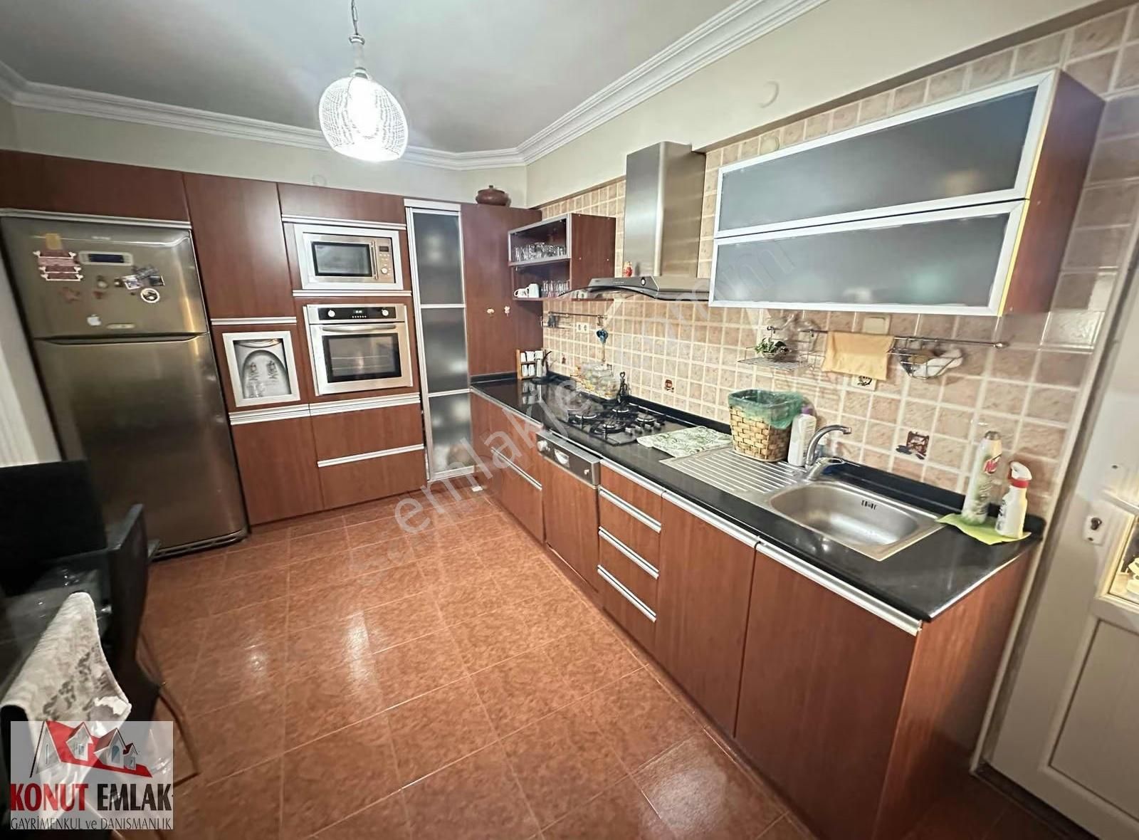 Konut Emlaktan Altıntaş Mah 3+1 Geniş Satılık Daire - Görsel 4