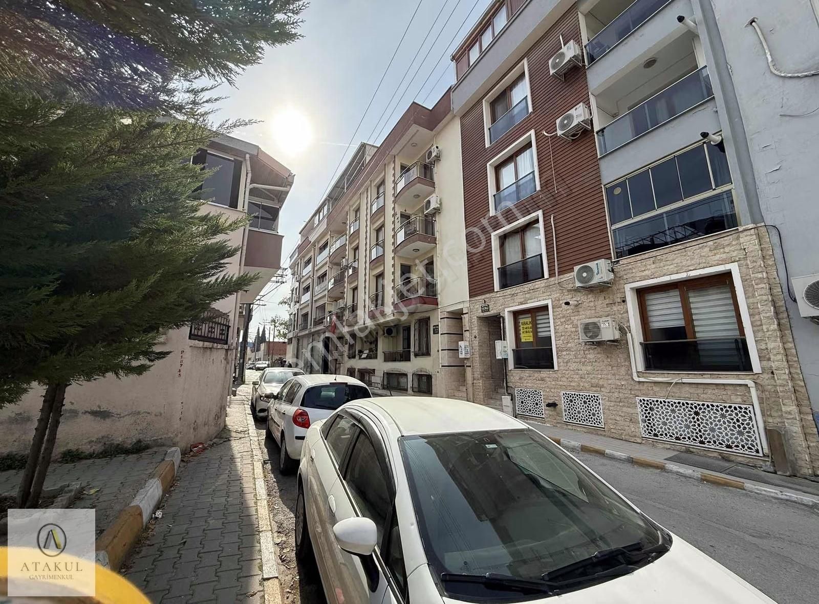 Atakul Gayrimenkul-üçkuyular Yakını 1+1 Eşyalı Doğalgazlı Daire - Görsel 8