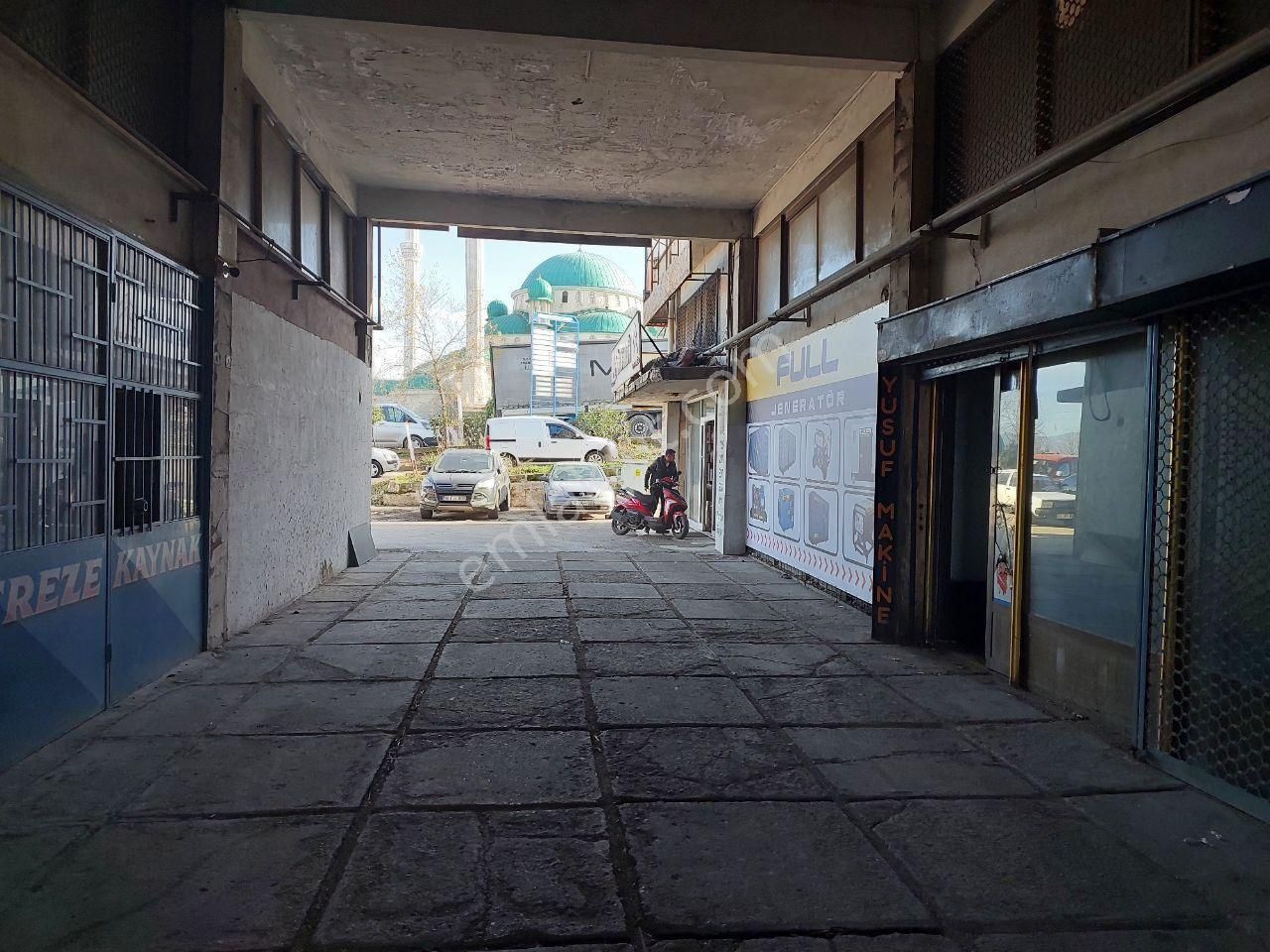 Otosansitparçacılar Sitesibüyükotoda Kiralık 108m2 Dükkan - Görsel 9