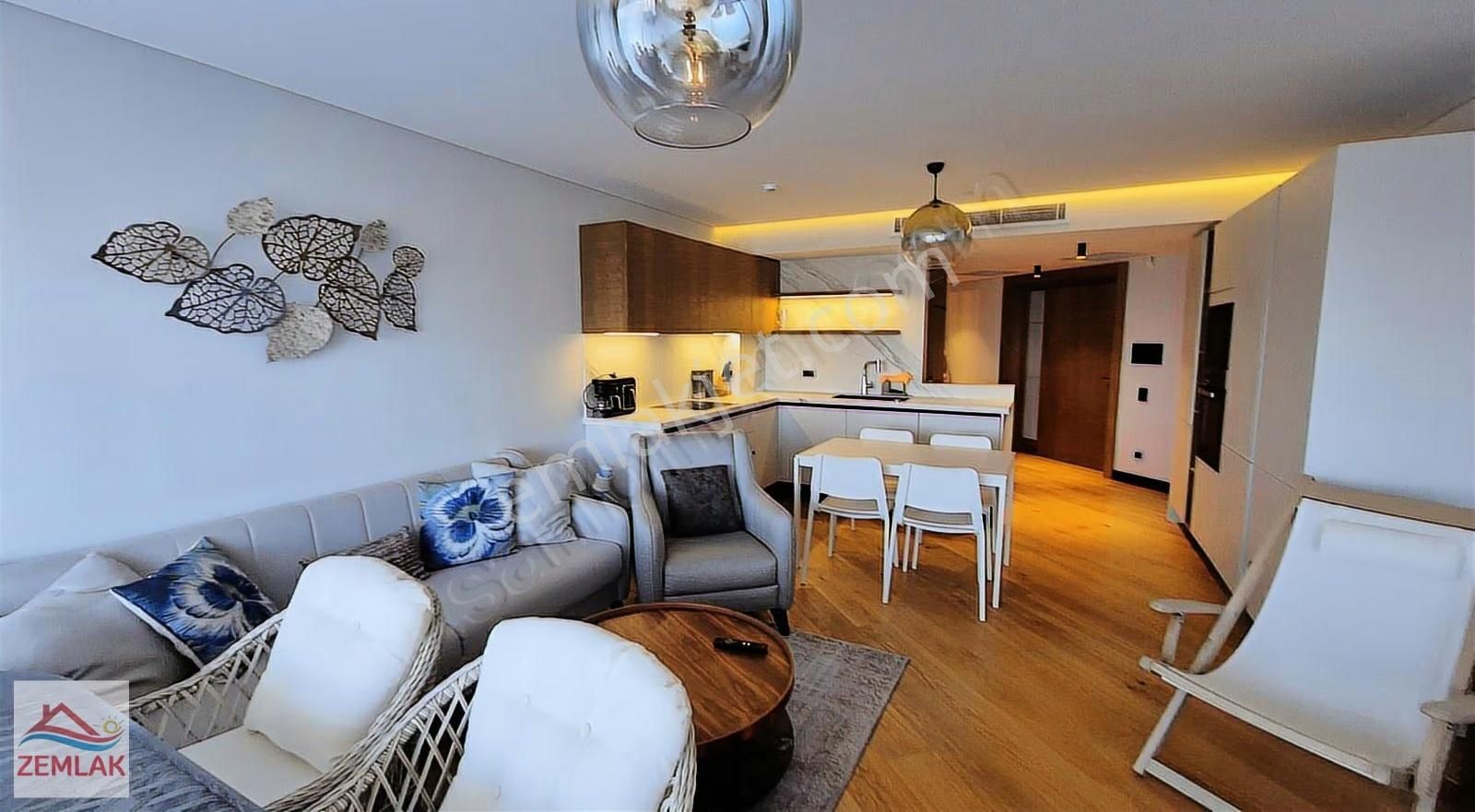 Asarlık'ta Denize Sıfır Özel Plajlı Sitede Bahçe Katı Rezidans - Görsel 15