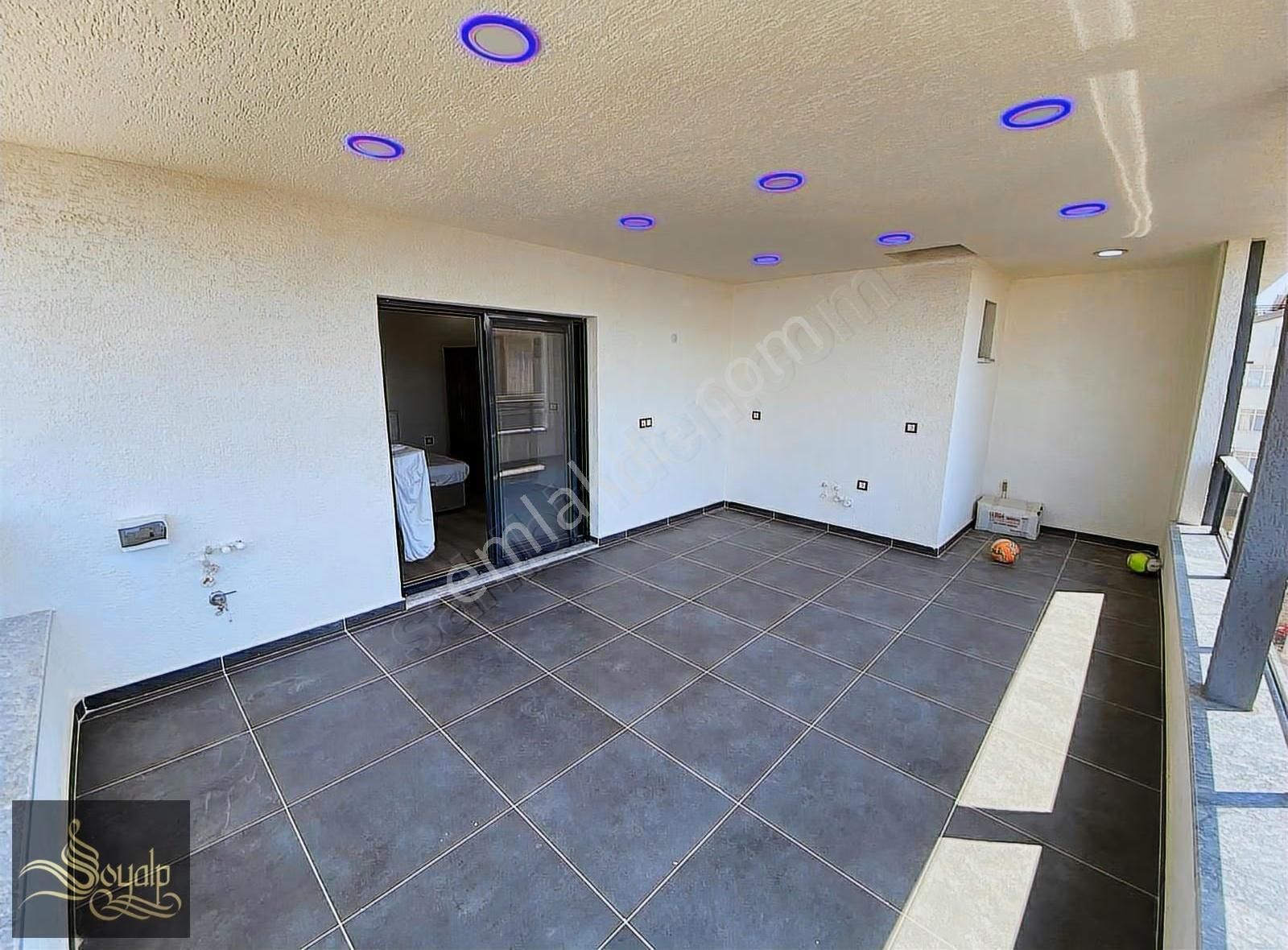 Didimde Stadyum Arkasında 3+1 Müstakil Havuzlu Satılık Villa - Görsel 11