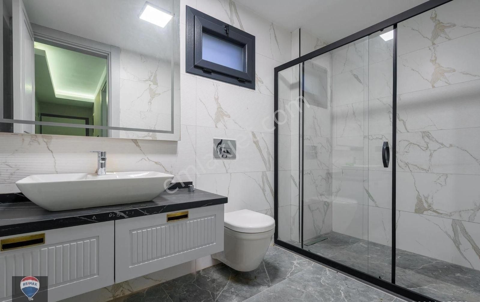 Kuşadası Karaova’da Site İçınde Tek Müstakil Özel Havuzlu Lüks 6+1 Villa - Görsel 9