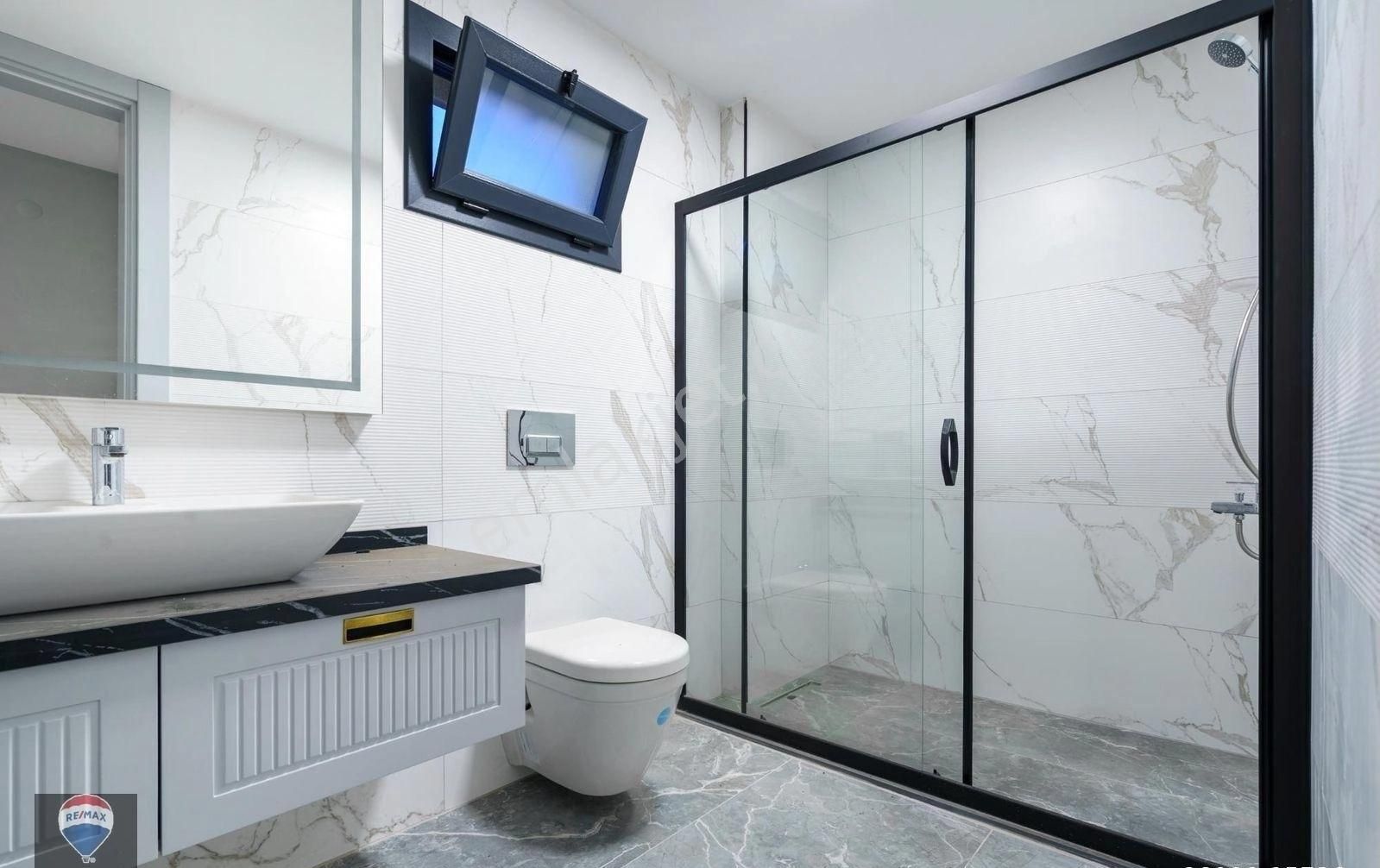 Kuşadası Karaova’da Site İçınde Tek Müstakil Özel Havuzlu Lüks 6+1 Villa - Görsel 26