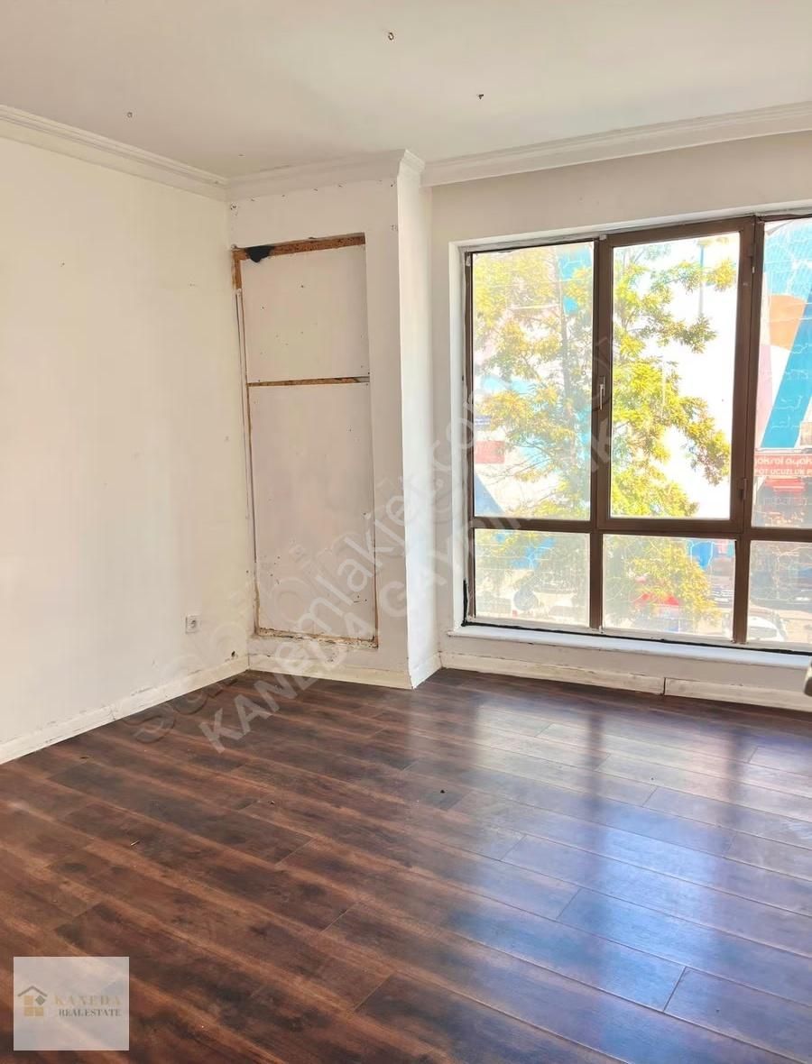Subaşı Caddesi'nde Kiralık 2+1 Cadde Üstü Ferah Ofis - Görsel 23