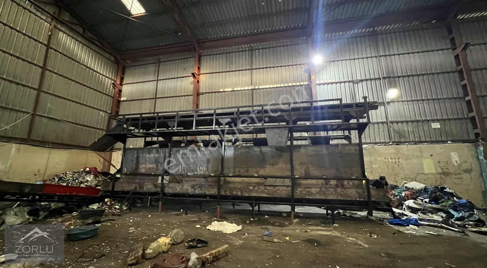 Zorlu'dan Aktif Çalışan Geridönüşüm Plastik Kırma Fabrikası - Görsel 8