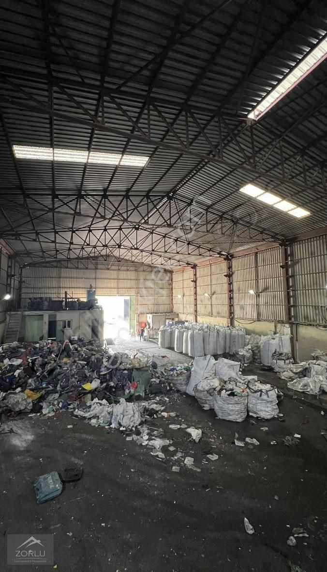 Zorlu'dan Aktif Çalışan Geridönüşüm Plastik Kırma Fabrikası - Görsel 15