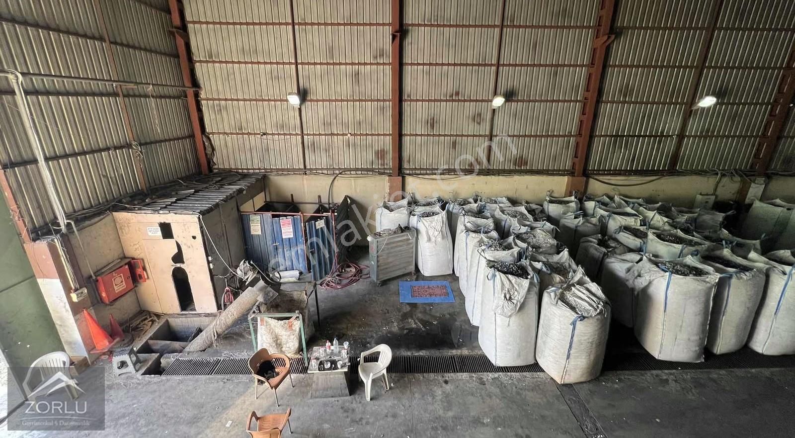 Zorlu'dan Aktif Çalışan Geridönüşüm Plastik Kırma Fabrikası - Görsel 14