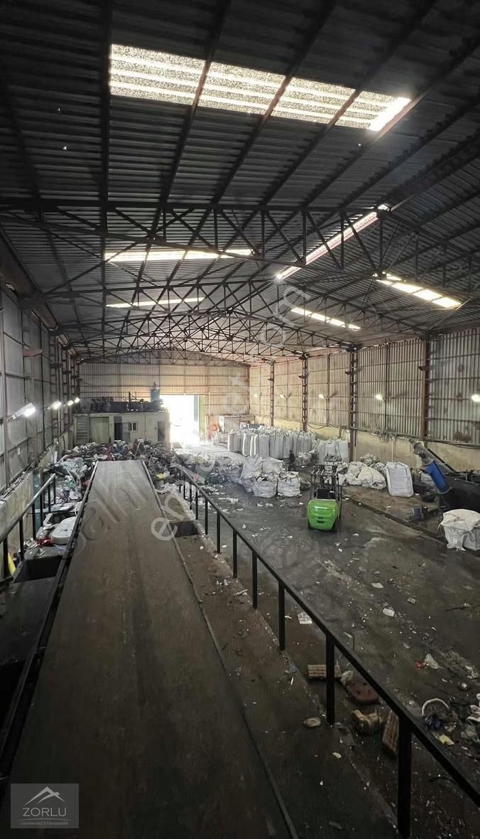 Zorlu'dan Aktif Çalışan Geridönüşüm Plastik Kırma Fabrikası - Görsel 7